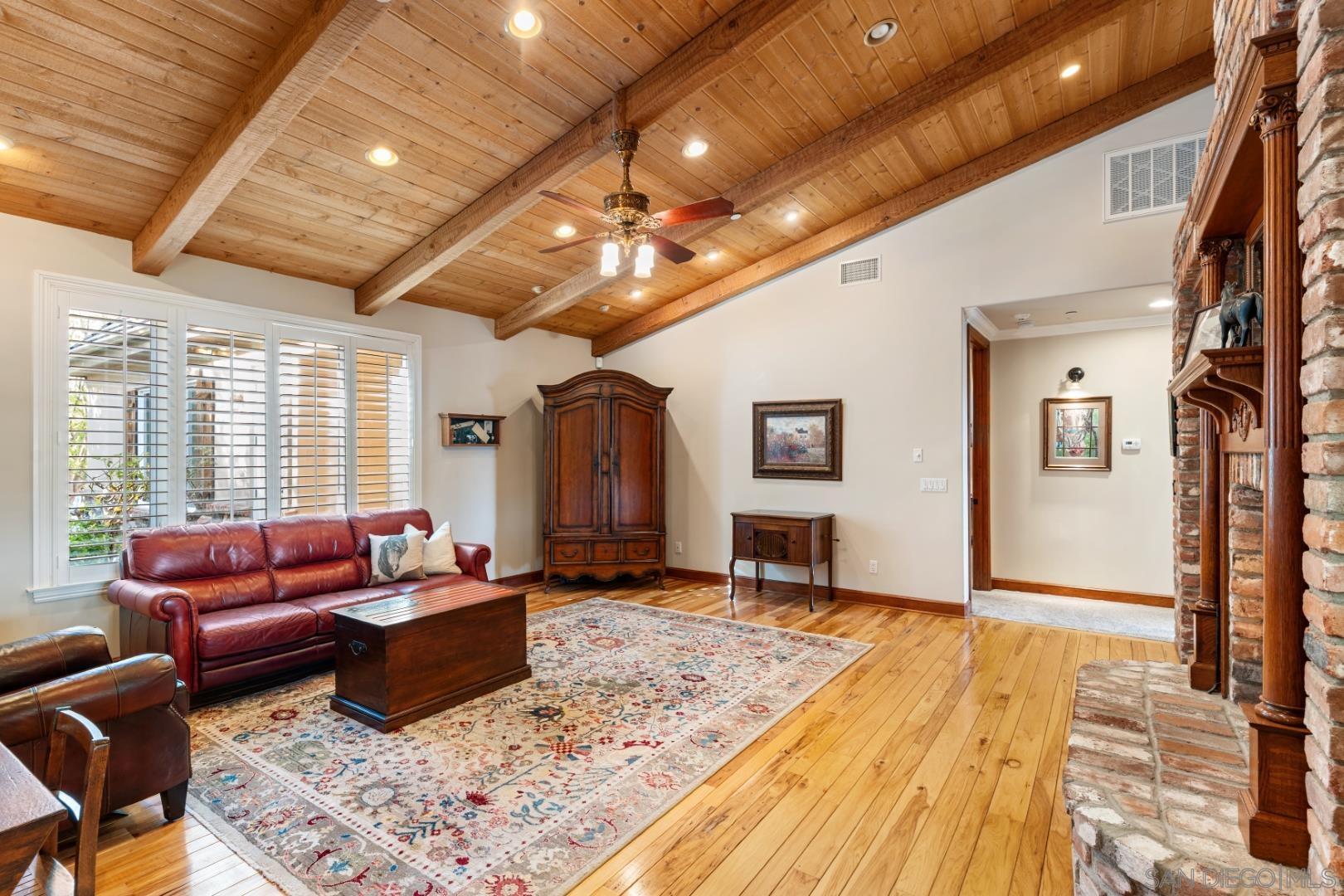 Detail Gallery Image 13 of 60 For 1609  Santa Margarita Drive, Fallbrook,  CA 92028 - 4 Beds | 4/1 Baths