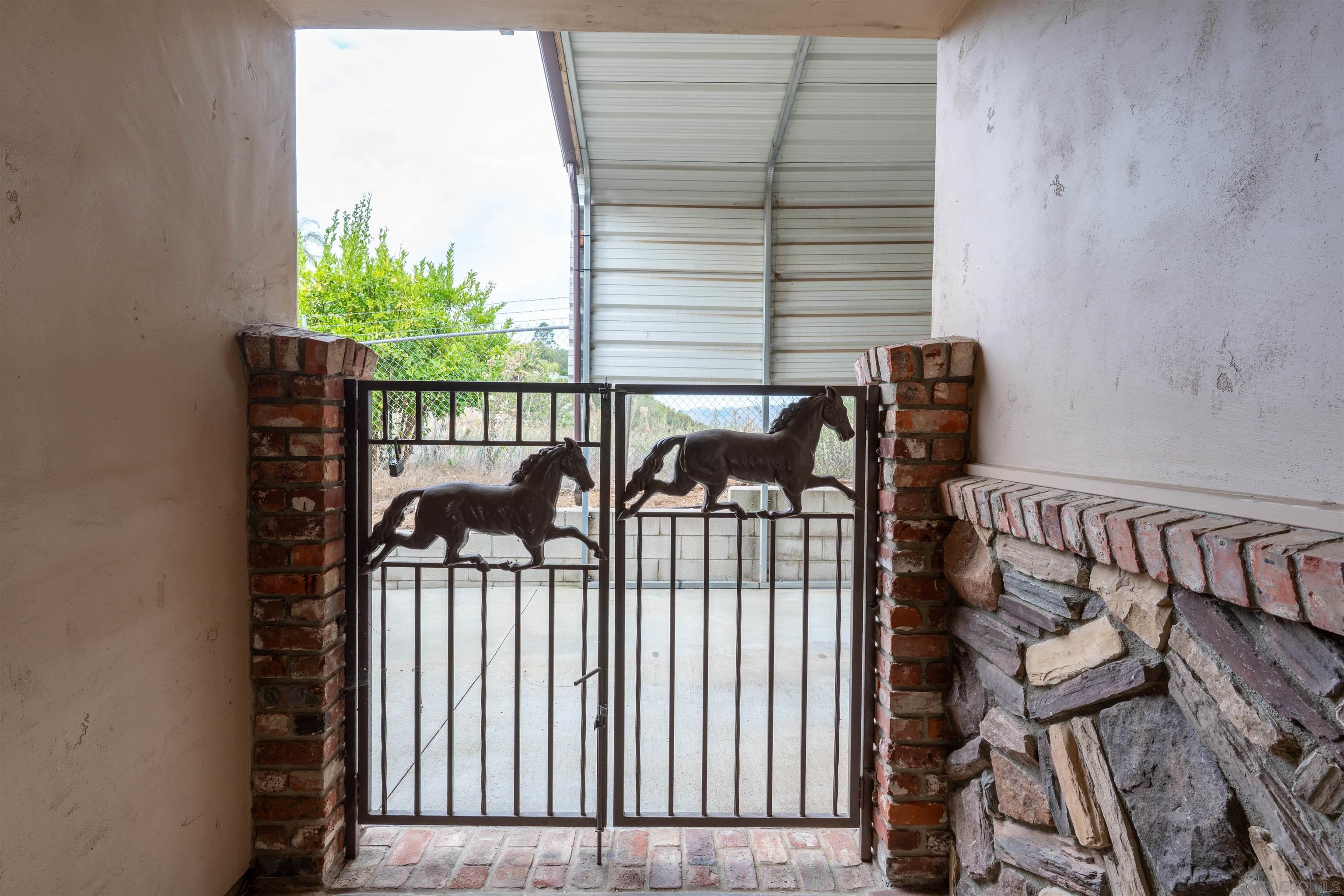 Detail Gallery Image 47 of 60 For 1609  Santa Margarita Drive, Fallbrook,  CA 92028 - 4 Beds | 4/1 Baths