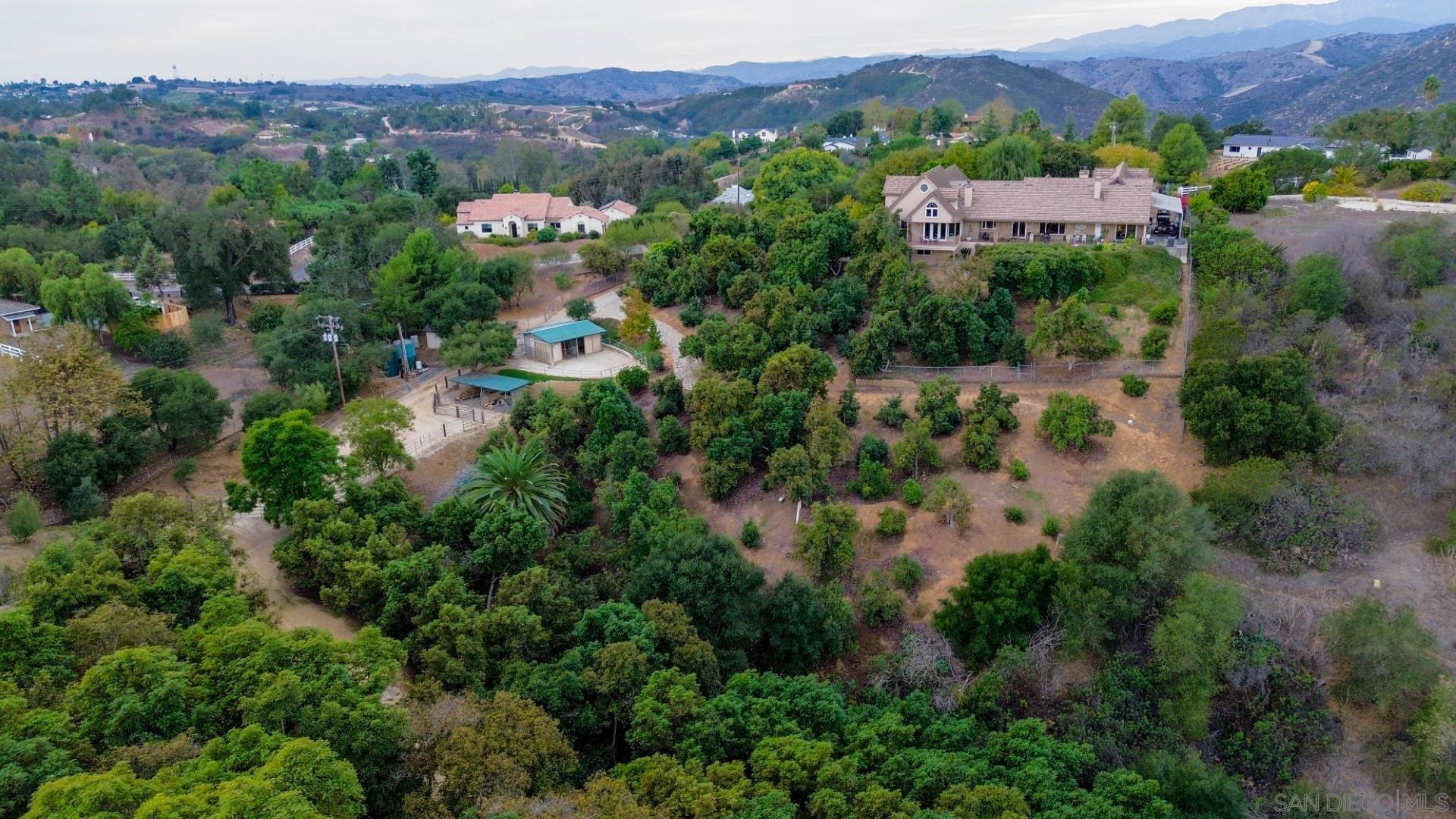 Detail Gallery Image 58 of 60 For 1609  Santa Margarita Drive, Fallbrook,  CA 92028 - 4 Beds | 4/1 Baths