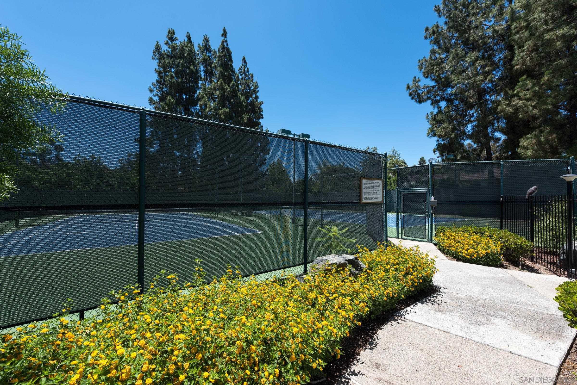 Detail Gallery Image 18 of 18 For 10450  Ridgewater Ln, San Diego,  CA 92131 - 2 Beds | 2/1 Baths