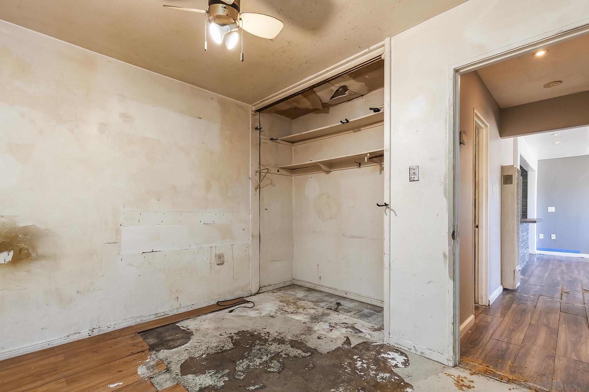 Detail Gallery Image 11 of 27 For 4539  Gila Ave, San Diego,  CA 92117 - 4 Beds | 1 Baths