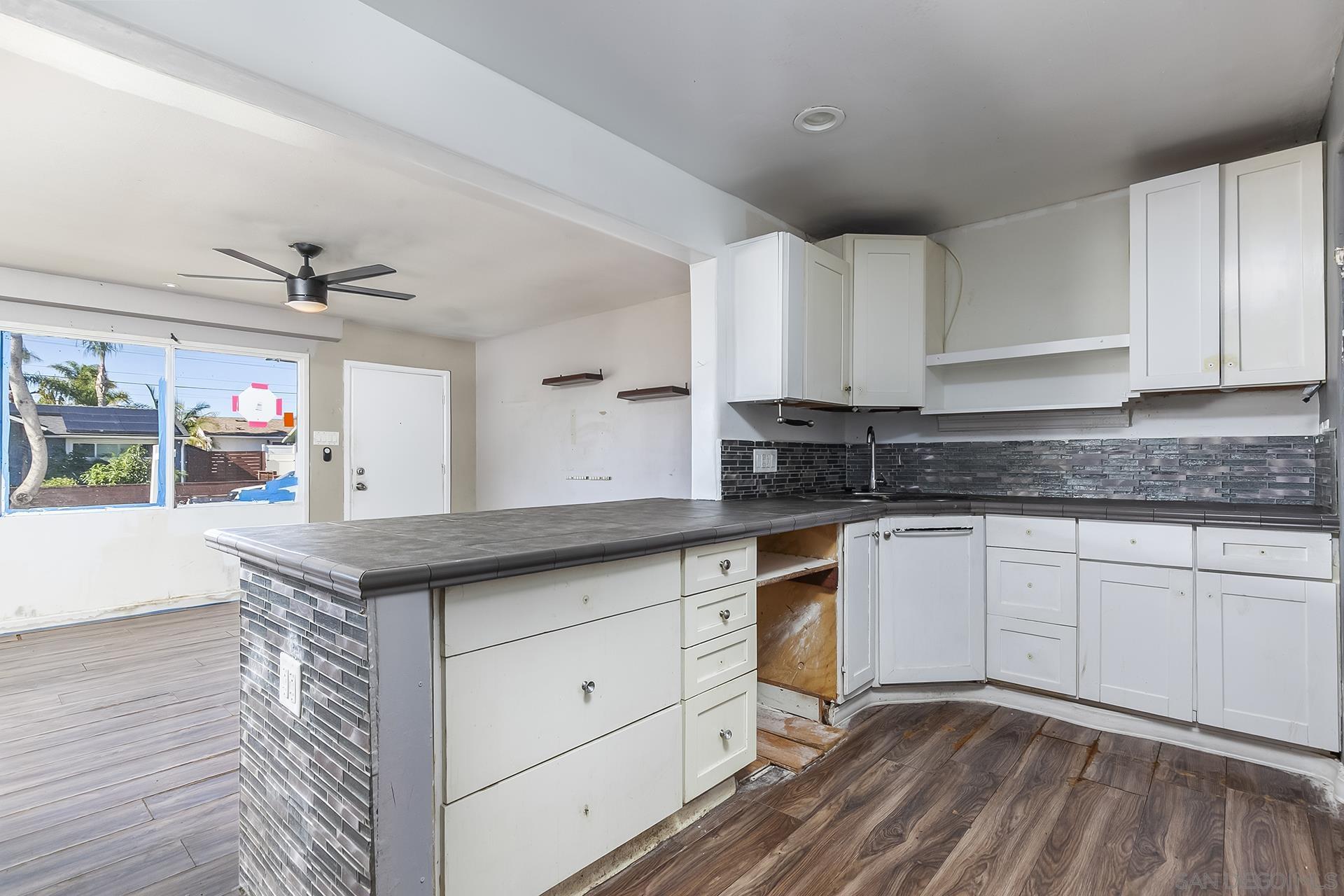 Detail Gallery Image 8 of 27 For 4539  Gila Ave, San Diego,  CA 92117 - 4 Beds | 1 Baths