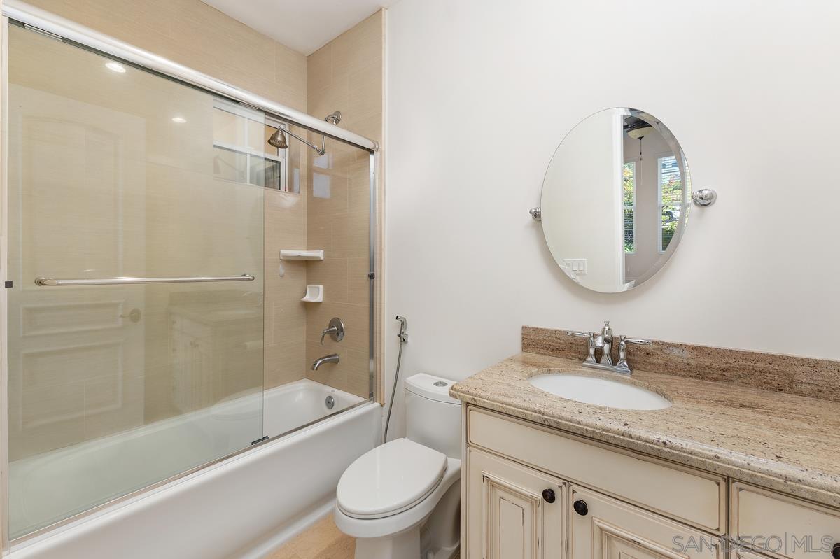 Detail Gallery Image 24 of 29 For 5971  La Jolla Mesa Dr, La Jolla,  CA 92037 - 4 Beds | 3 Baths