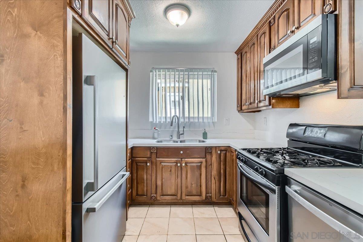 Detail Gallery Image 6 of 25 For 3770  National Ave  #2,  San Diego,  CA 92113 - 2 Beds | 1 Baths