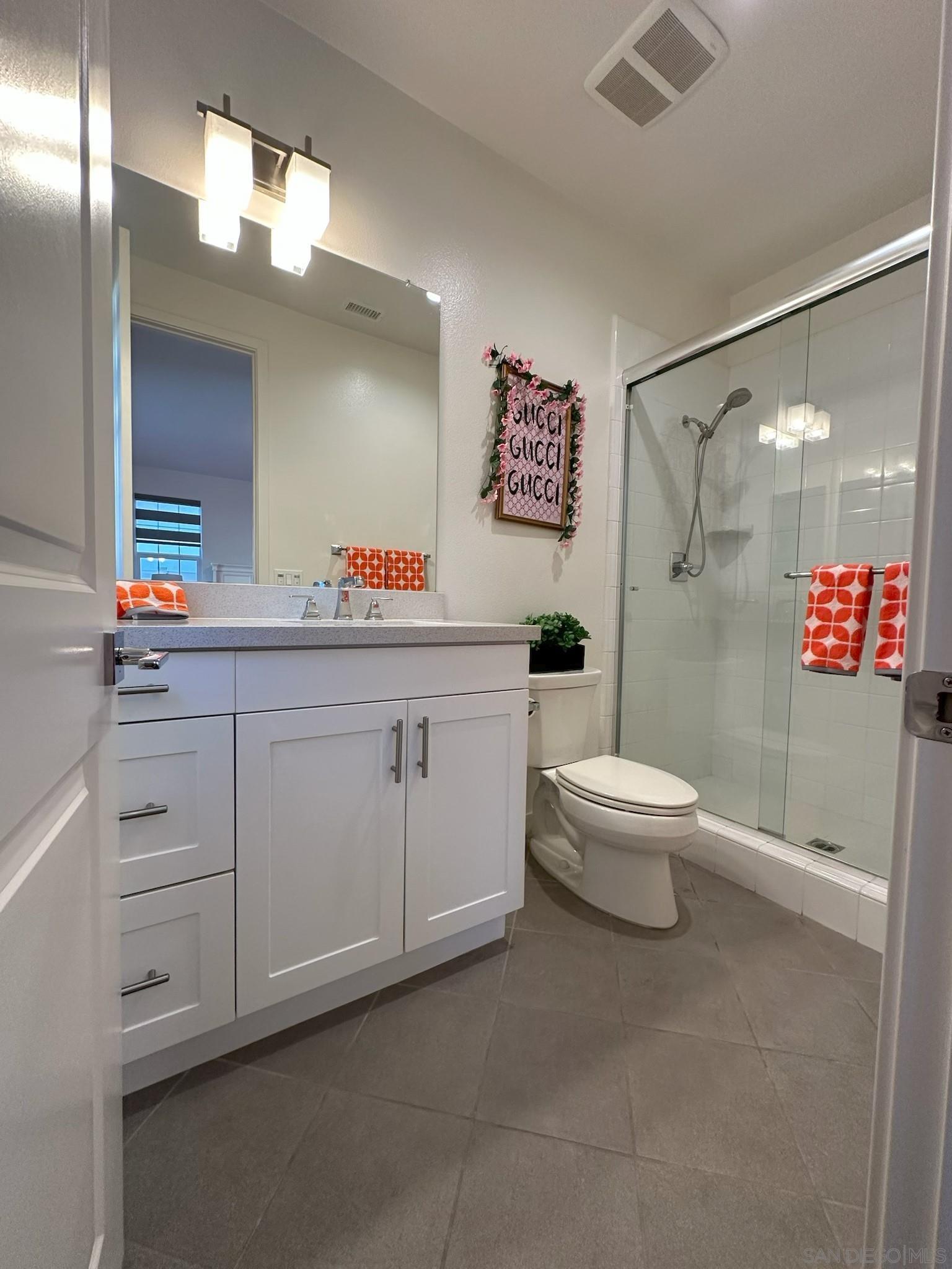 Detail Gallery Image 33 of 67 For 8005  Chalet Ln, Garden Grove,  CA 92841 - 4 Beds | 3/1 Baths