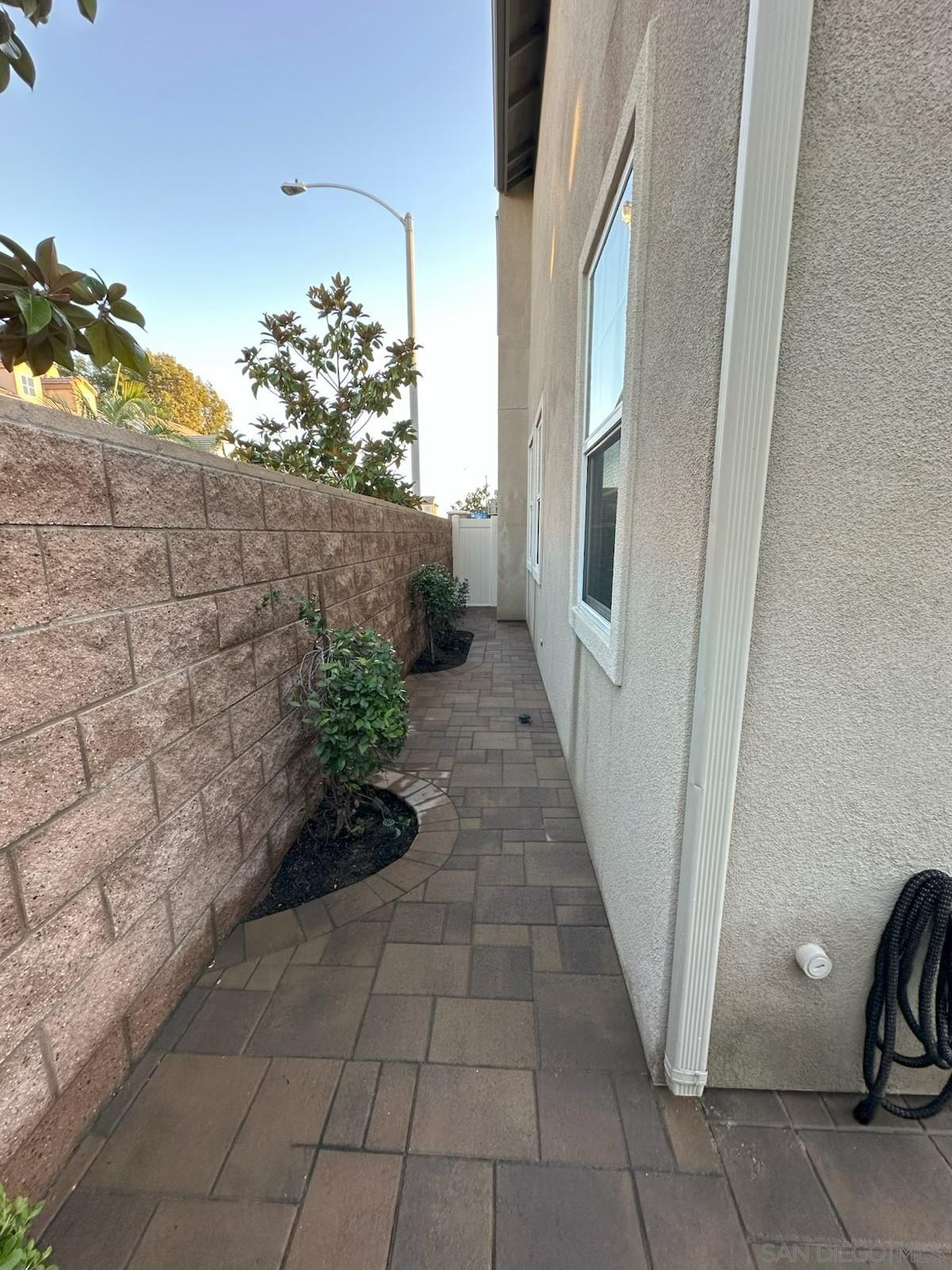 Detail Gallery Image 40 of 67 For 8005  Chalet Ln, Garden Grove,  CA 92841 - 4 Beds | 3/1 Baths