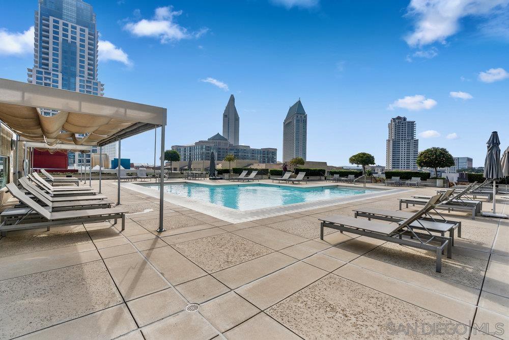 Detail Gallery Image 18 of 28 For 700  Front St  #2105,  San Diego,  CA 92101 - 1 Beds | 1/1 Baths