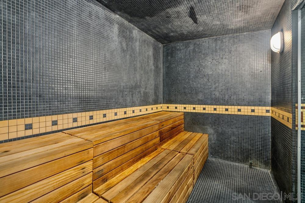 Detail Gallery Image 25 of 28 For 700  Front St  #2105,  San Diego,  CA 92101 - 1 Beds | 1/1 Baths