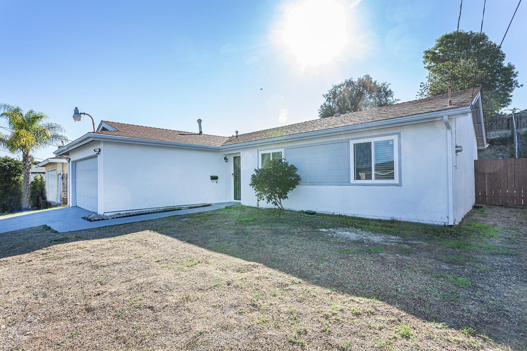 Detail Gallery Image 5 of 32 For 7853  Gribble St, San Diego,  CA 92114 - 3 Beds | 1/1 Baths