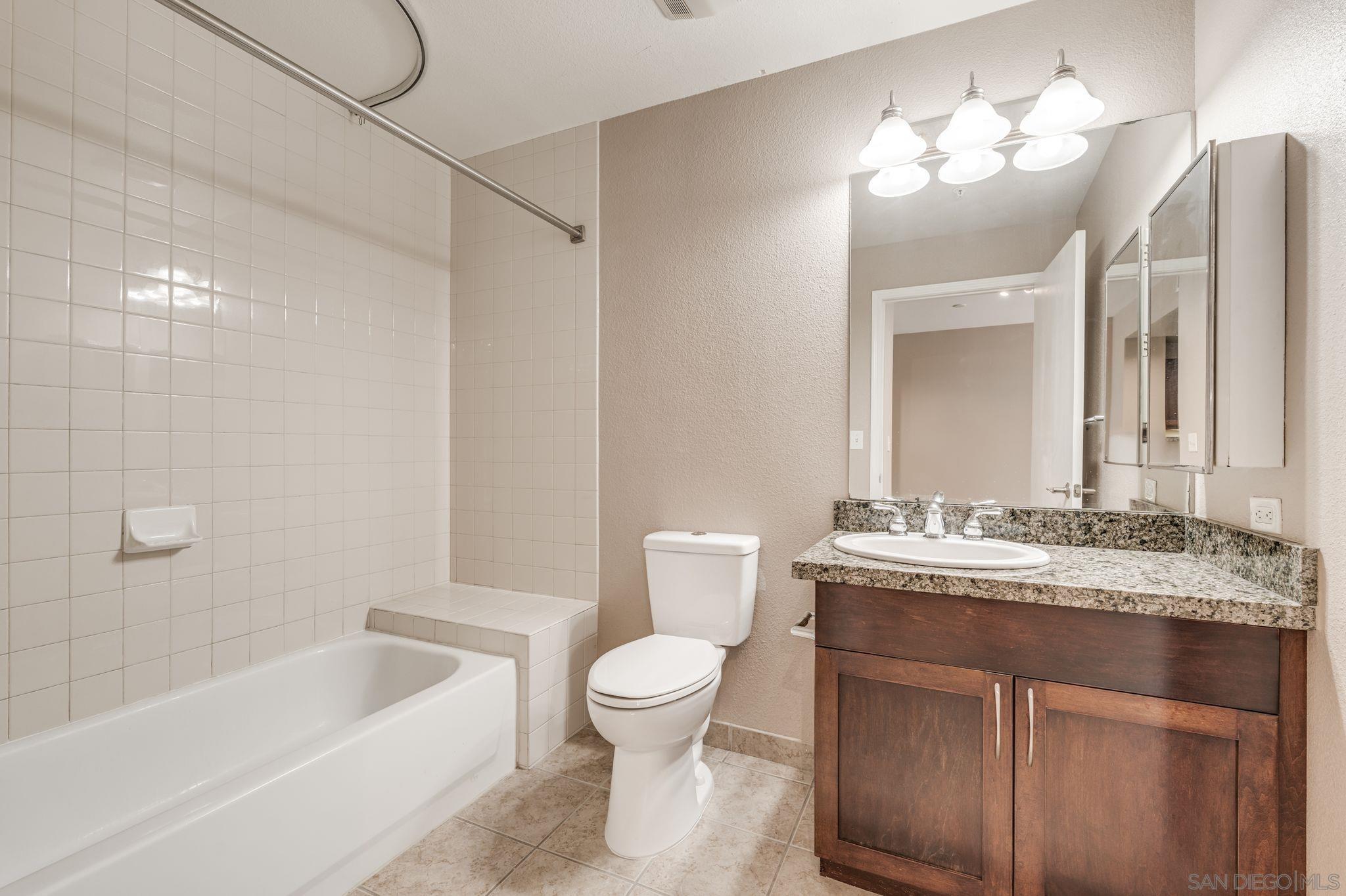 Detail Gallery Image 17 of 27 For 530  K Street  #311,  San Diego,  CA 92101 - 2 Beds | 1 Baths
