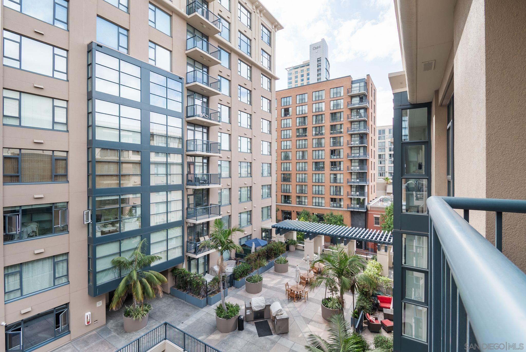 Detail Gallery Image 5 of 27 For 530  K Street  #311,  San Diego,  CA 92101 - 2 Beds | 1 Baths