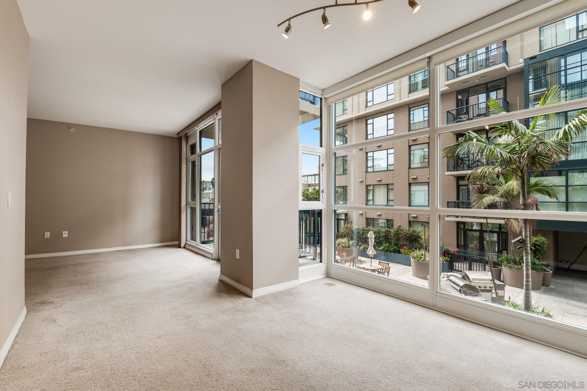 Detail Gallery Image 6 of 27 For 530  K Street  #311,  San Diego,  CA 92101 - 2 Beds | 1 Baths