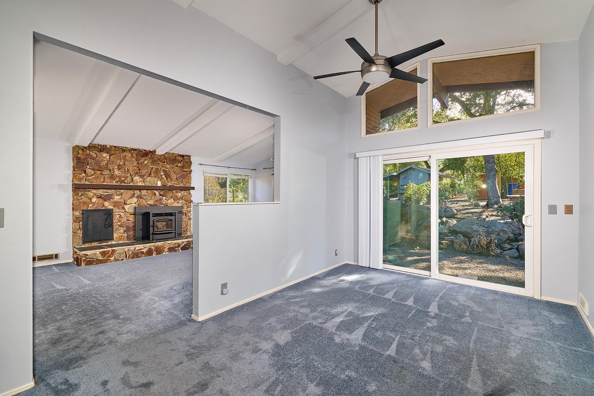 Detail Gallery Image 4 of 40 For 15260  Vali Hai Rd, Poway,  CA 92064 - 4 Beds | 3 Baths