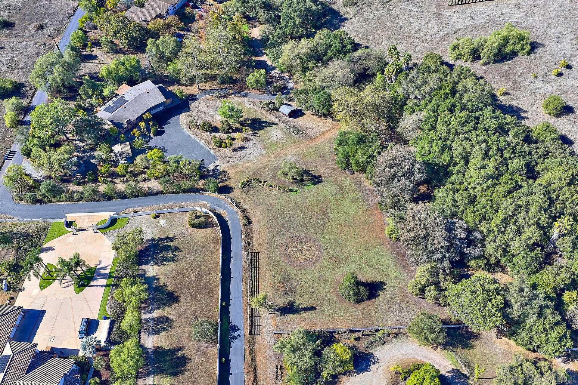 Detail Gallery Image 32 of 40 For 15260  Vali Hai Rd, Poway,  CA 92064 - 4 Beds | 3 Baths