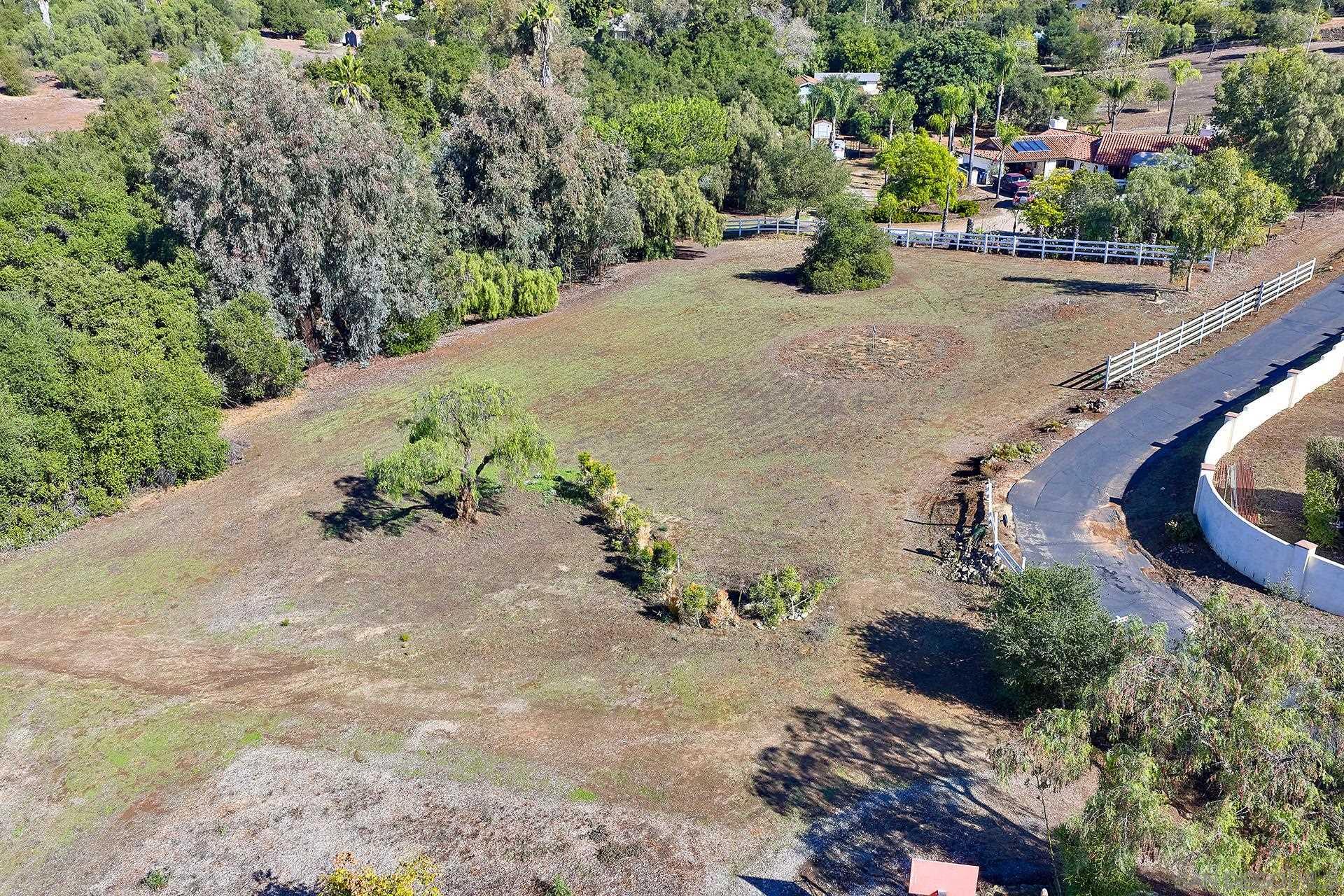 Detail Gallery Image 35 of 40 For 15260  Vali Hai Rd, Poway,  CA 92064 - 4 Beds | 3 Baths