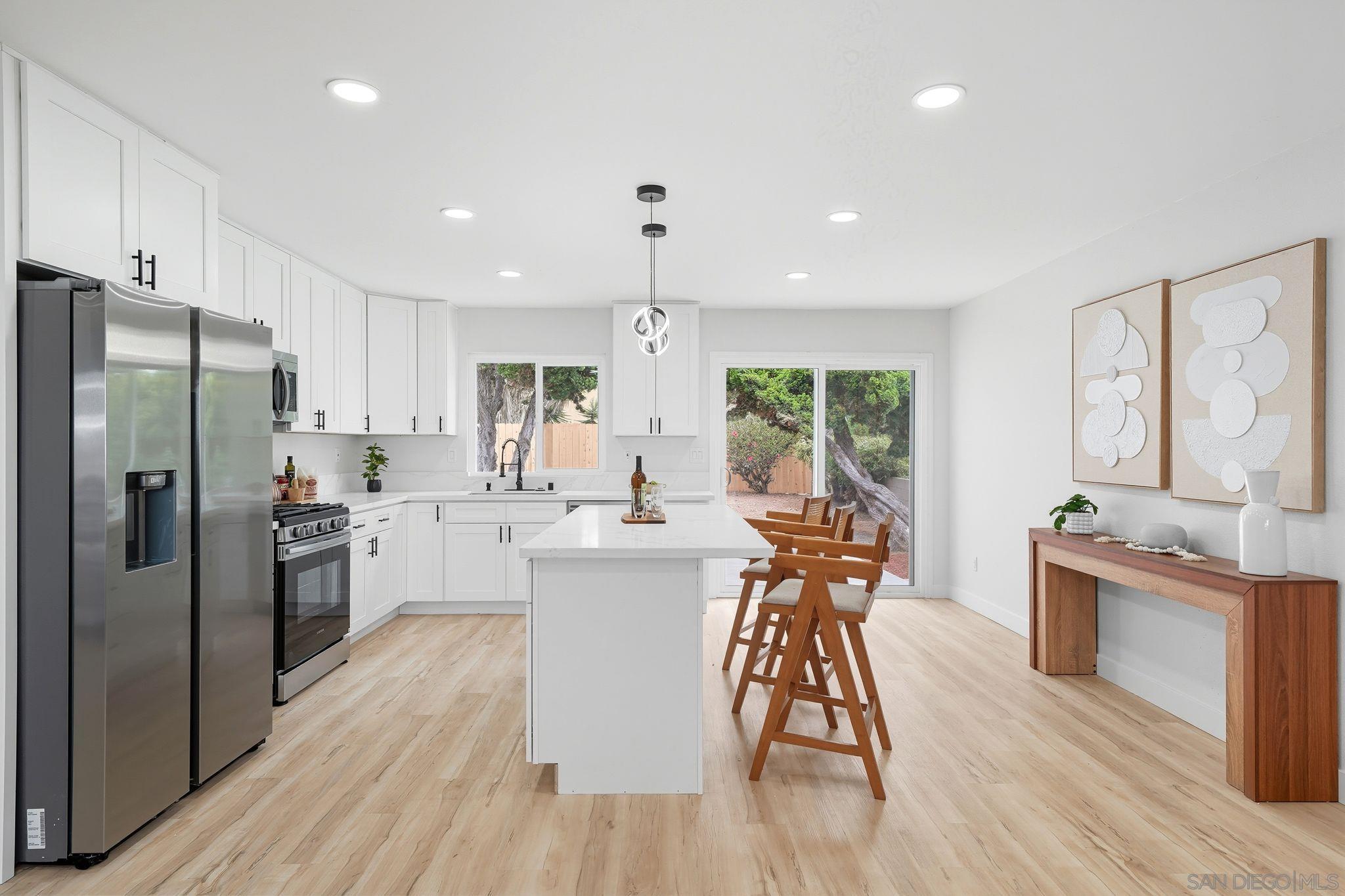 Detail Gallery Image 12 of 38 For 1325  First Ave, Chula Vista,  CA 91911 - 4 Beds | 2 Baths