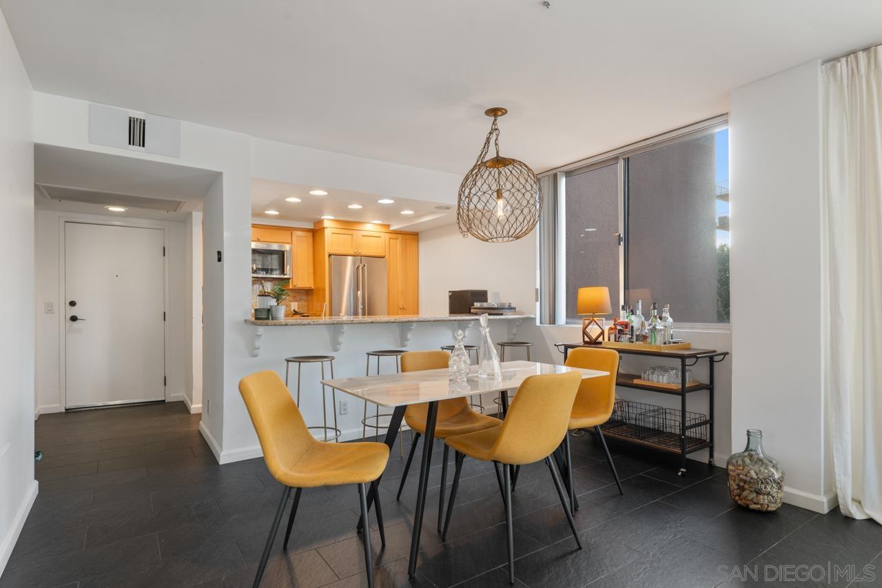 Detail Gallery Image 14 of 68 For 3635  7th Ave  2d,  San Diego,  CA 92103 - 2 Beds | 2 Baths