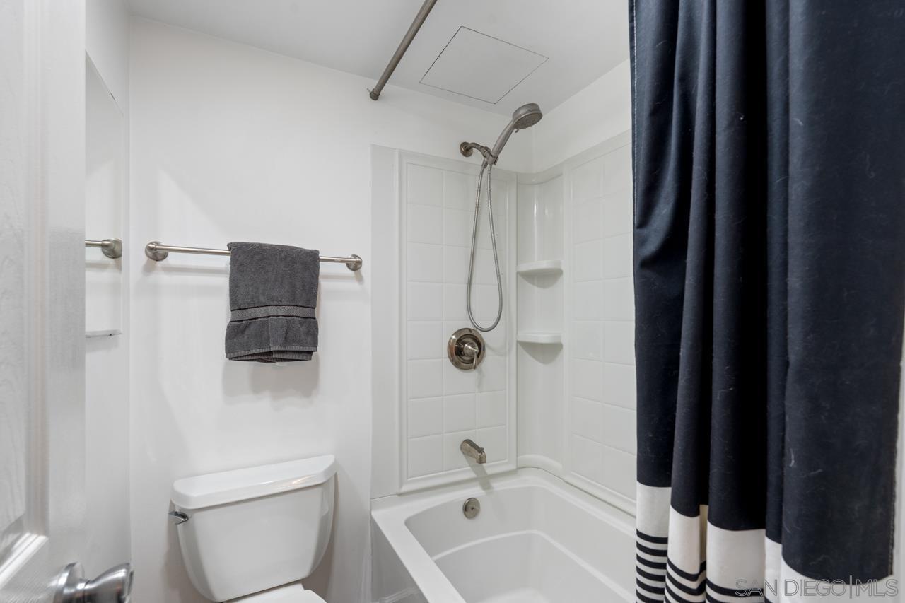Detail Gallery Image 43 of 68 For 3635  7th Ave  2d,  San Diego,  CA 92103 - 2 Beds | 2 Baths