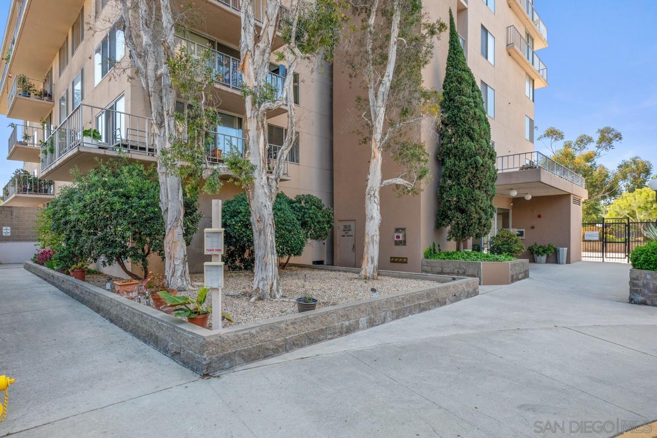 Detail Gallery Image 52 of 68 For 3635  7th Ave  2d,  San Diego,  CA 92103 - 2 Beds | 2 Baths