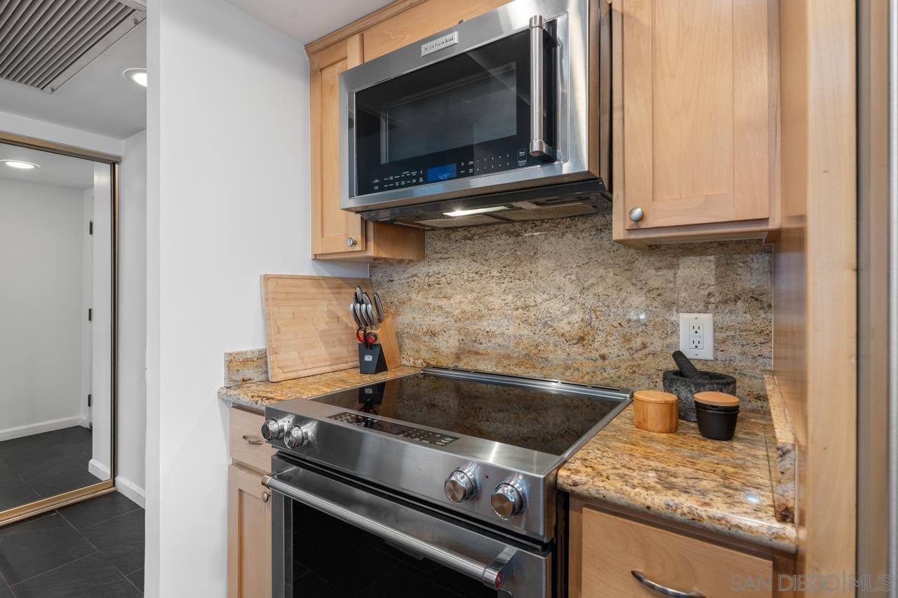 Detail Gallery Image 10 of 68 For 3635  7th Ave  2d,  San Diego,  CA 92103 - 2 Beds | 2 Baths