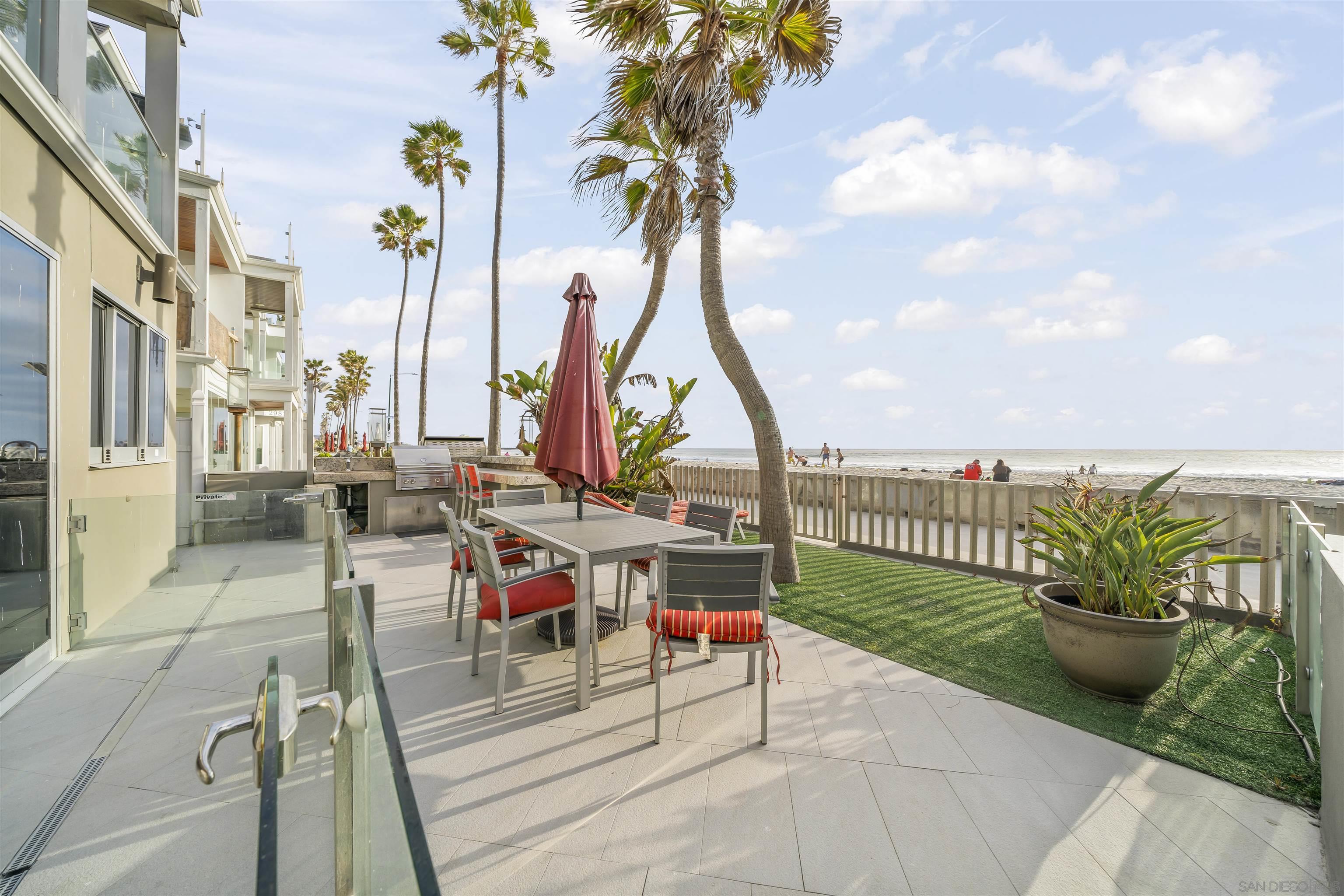 Detail Gallery Image 24 of 25 For 2999  Ocean Front Walk  #2,  San Diego,  CA 92109 - 2 Beds | 2 Baths