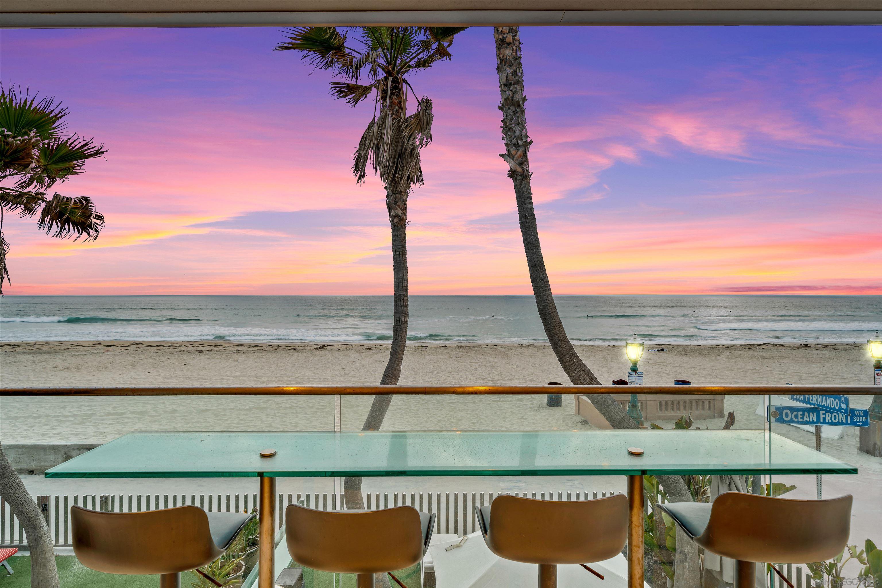 Detail Gallery Image 4 of 25 For 2999  Ocean Front Walk  #2,  San Diego,  CA 92109 - 2 Beds | 2 Baths