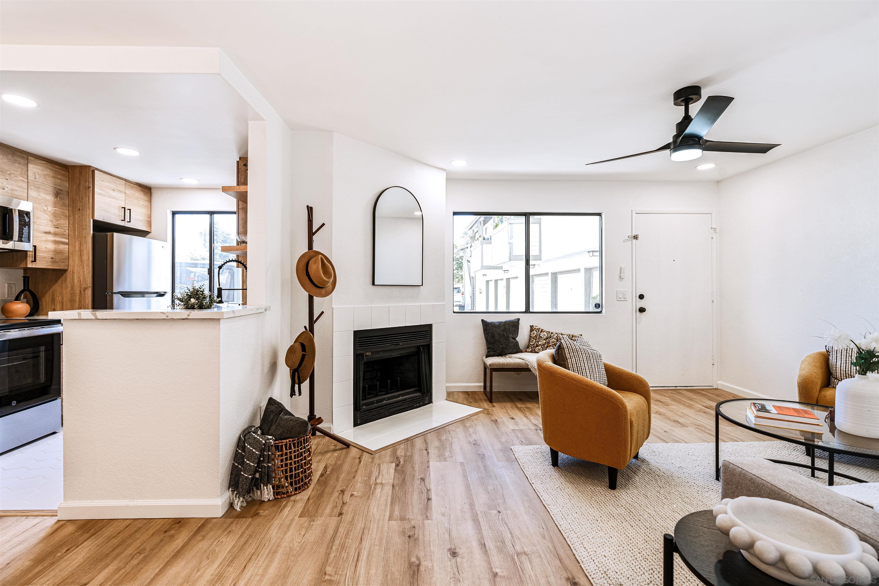 Detail Gallery Image 16 of 39 For 1654  Oliver Ave  #6,  San Diego,  CA 92109 - 2 Beds | 2 Baths