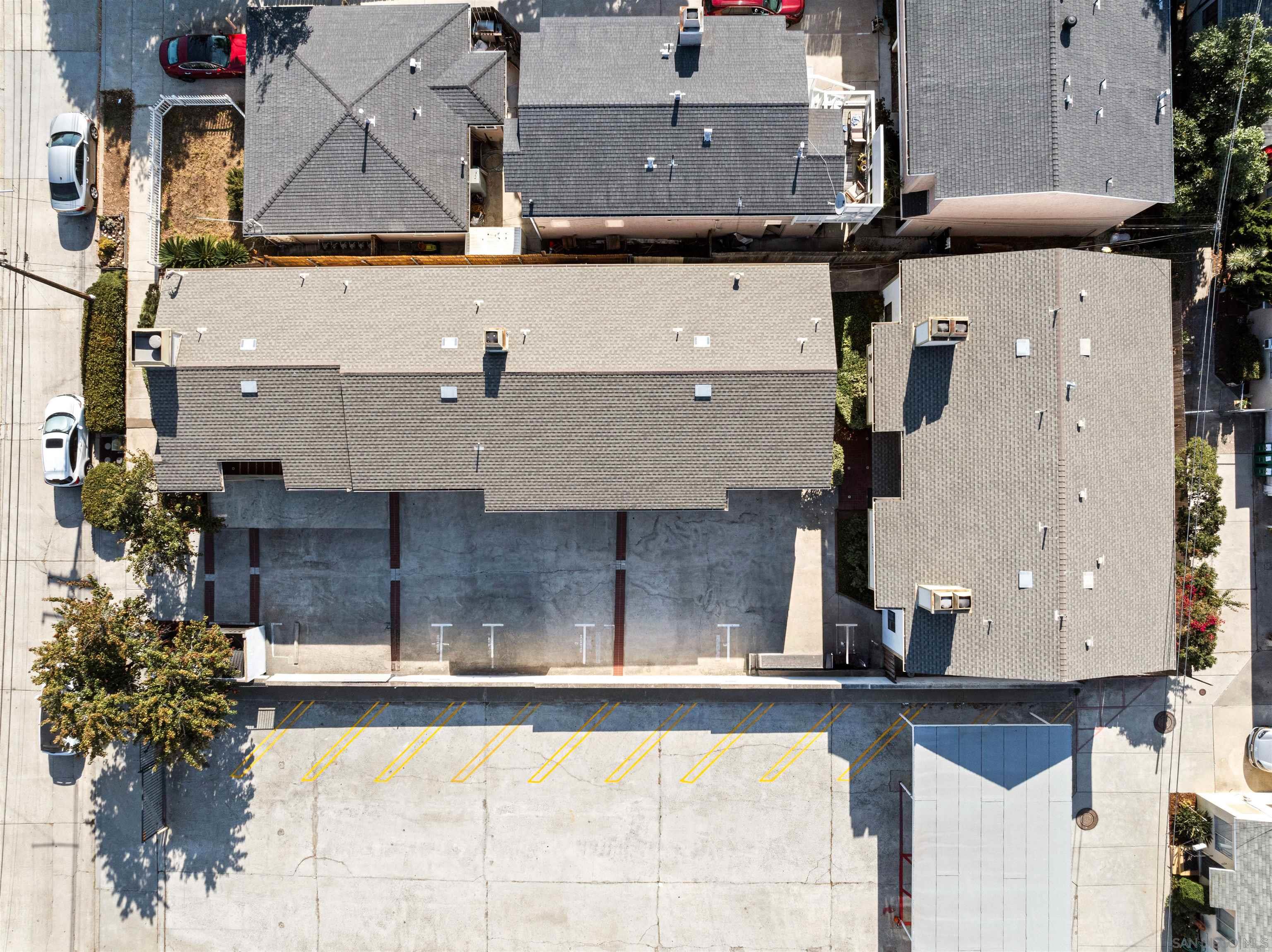 Detail Gallery Image 35 of 39 For 1654  Oliver Ave  #6,  San Diego,  CA 92109 - 2 Beds | 2 Baths