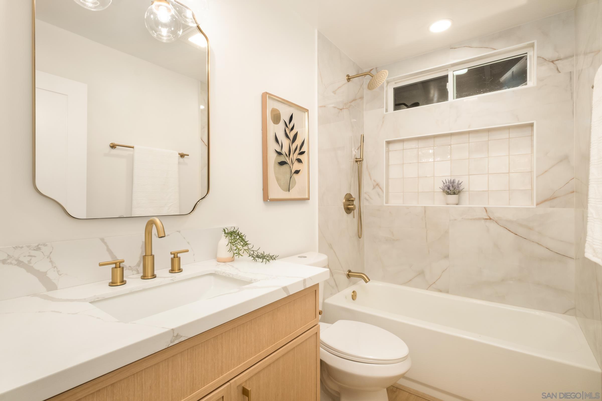 Detail Gallery Image 26 of 35 For 6759  Paseo Del Vista, Carlsbad,  CA 92009 - 3 Beds | 2/1 Baths