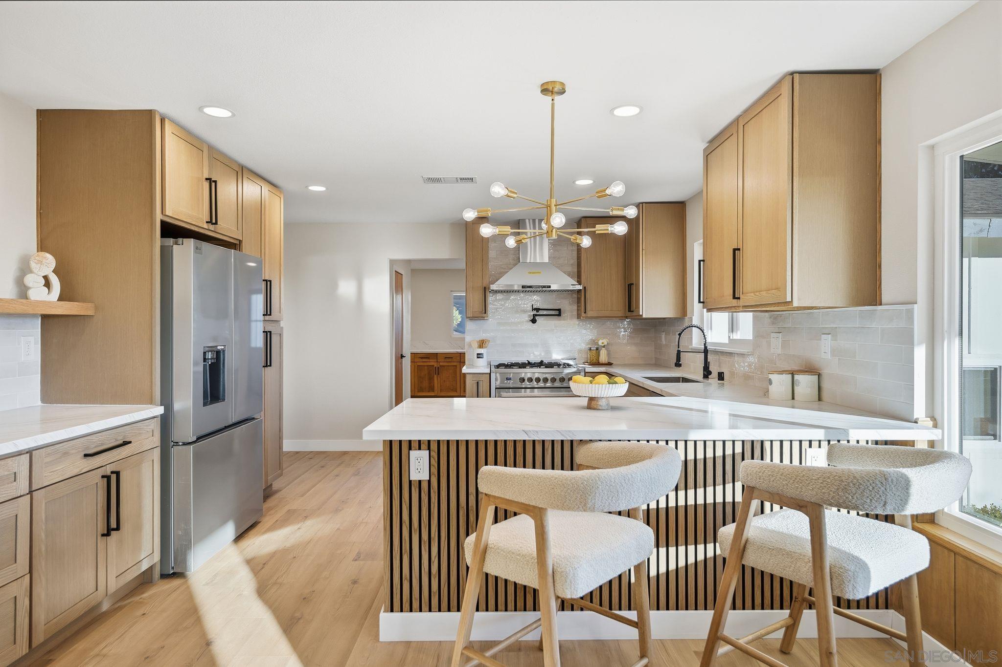 Detail Gallery Image 12 of 59 For 4177  Conrad Dr, Spring Valley,  CA 91977 - 4 Beds | 4/1 Baths