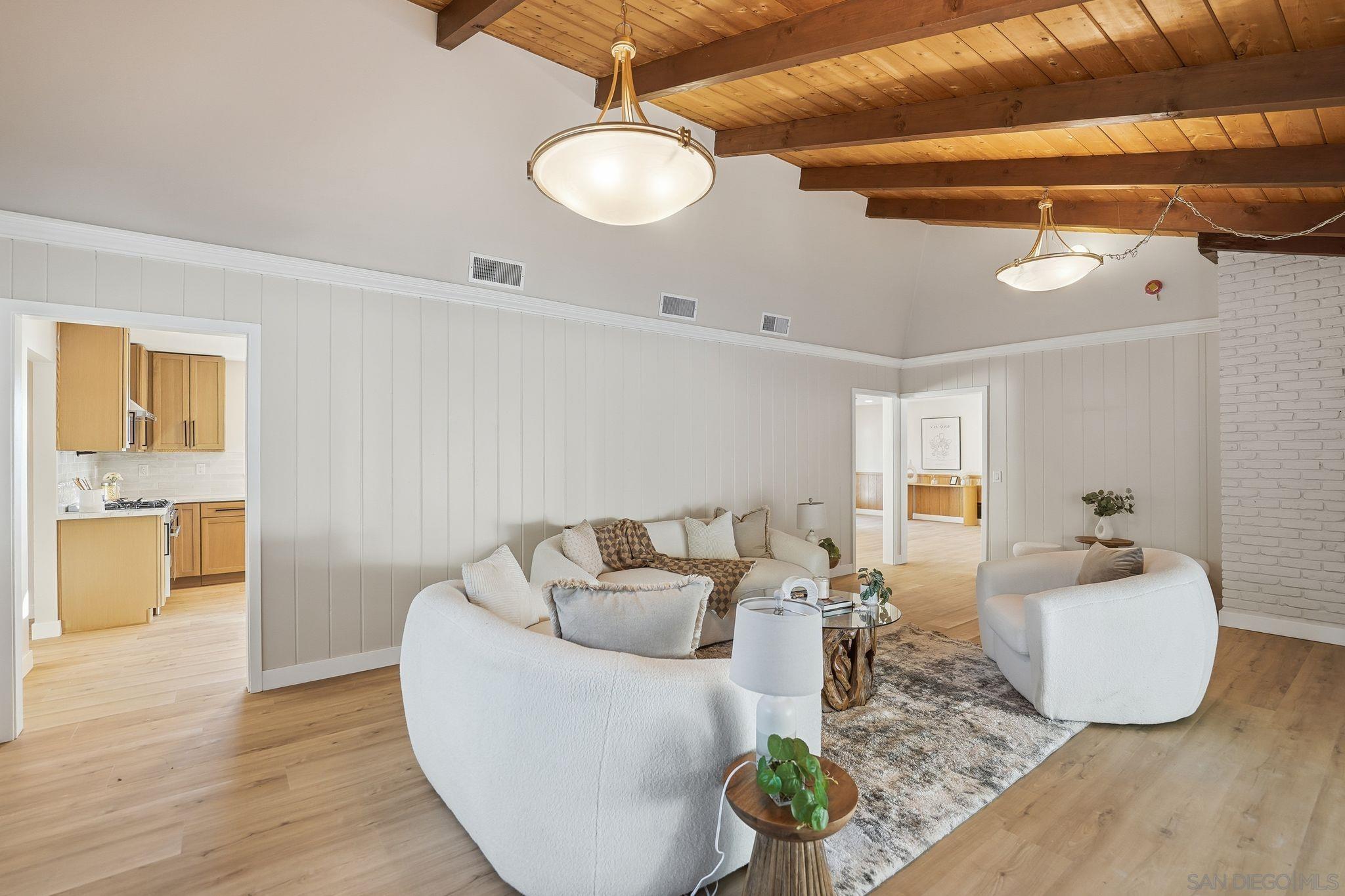 Detail Gallery Image 9 of 59 For 4177  Conrad Dr, Spring Valley,  CA 91977 - 4 Beds | 4/1 Baths