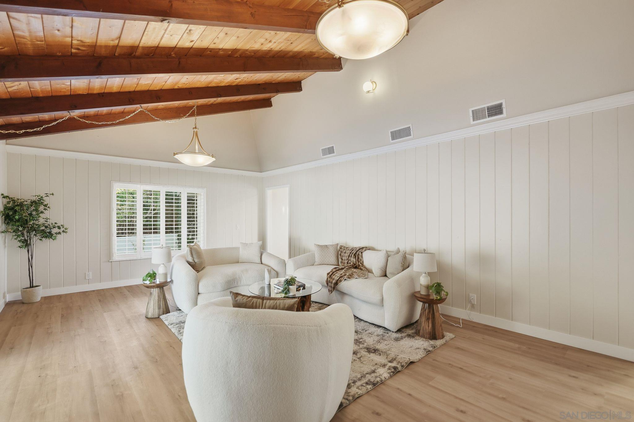 Detail Gallery Image 10 of 59 For 4177  Conrad Dr, Spring Valley,  CA 91977 - 4 Beds | 4/1 Baths