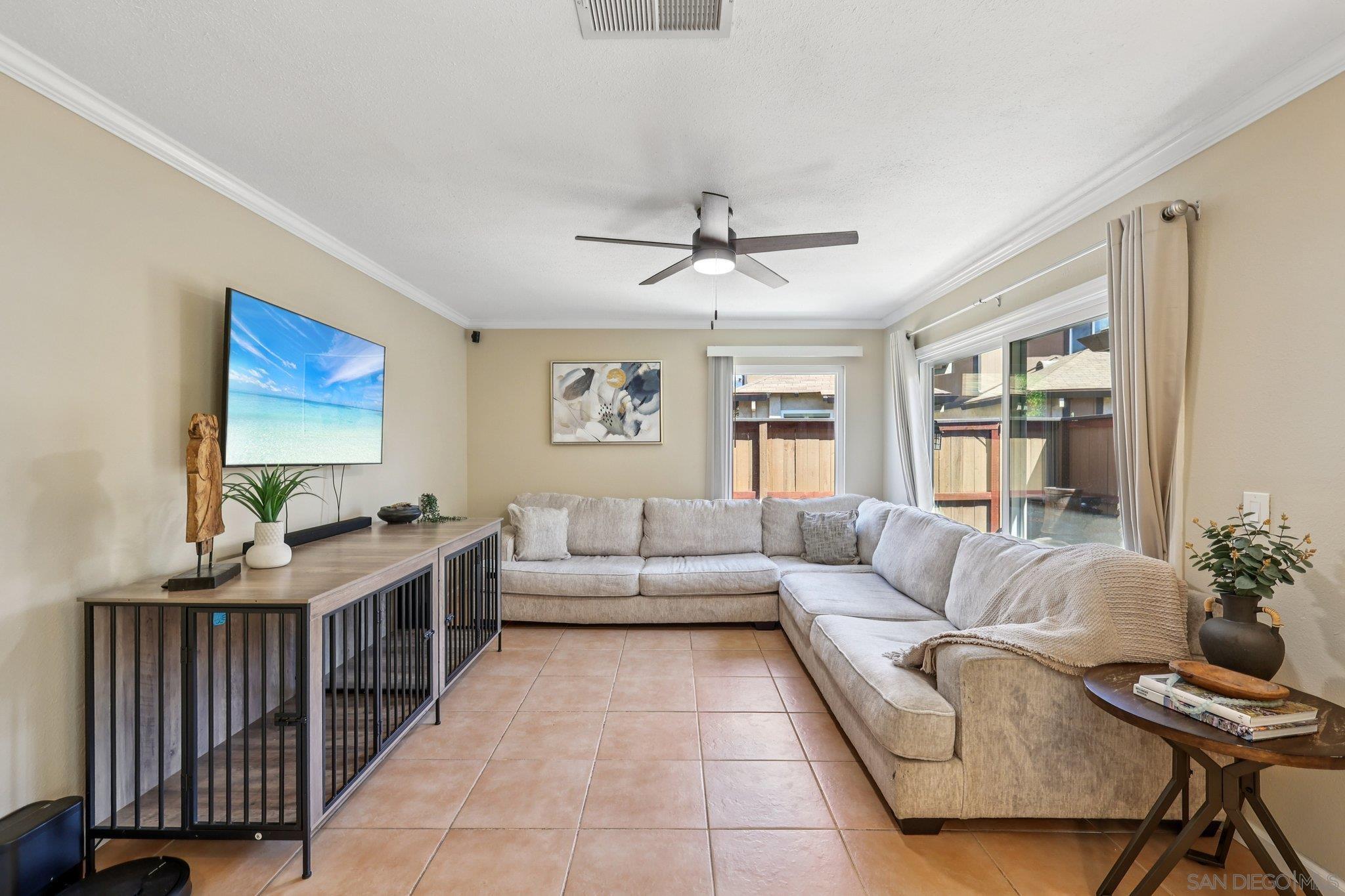 Detail Gallery Image 3 of 44 For 9607  Kumquat Dr, Lakeside,  CA 92040 - 3 Beds | 2/1 Baths