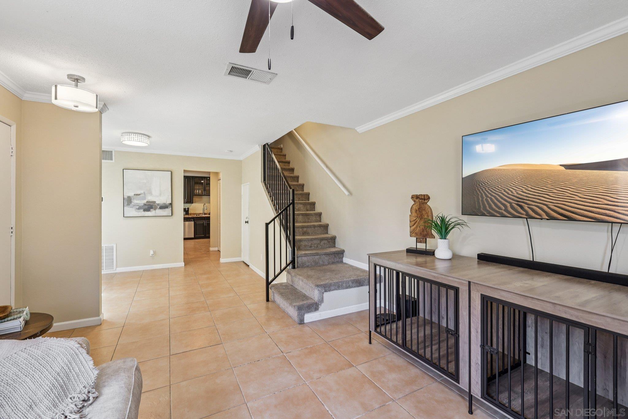 Detail Gallery Image 6 of 44 For 9607  Kumquat Dr, Lakeside,  CA 92040 - 3 Beds | 2/1 Baths