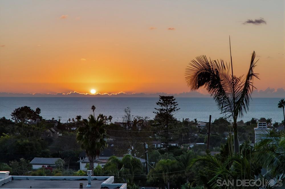 Front Image Thumbnail for SD250044397