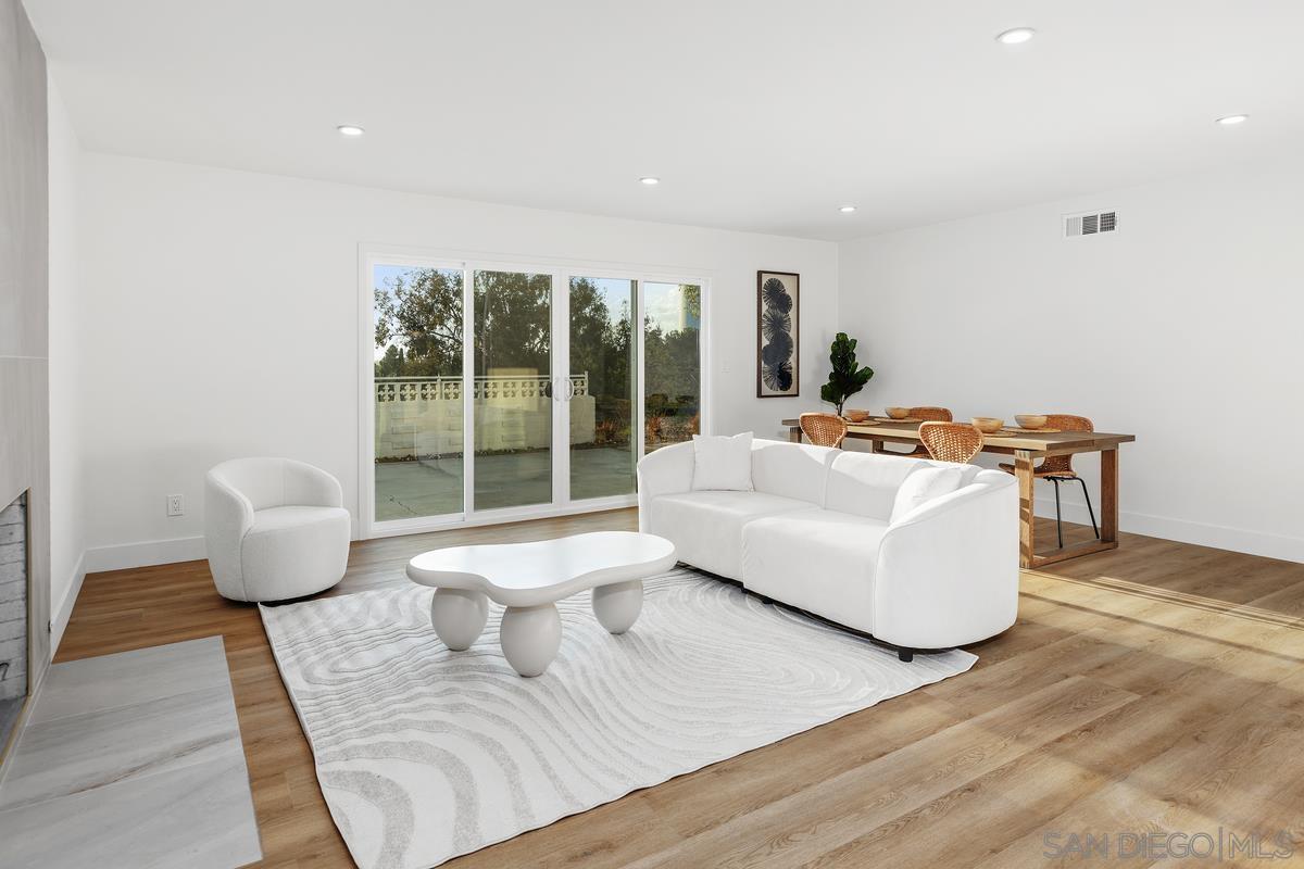 Detail Gallery Image 2 of 14 For 6428  Lake Apopka Pl, San Diego,  CA 92119 - 3 Beds | 2 Baths