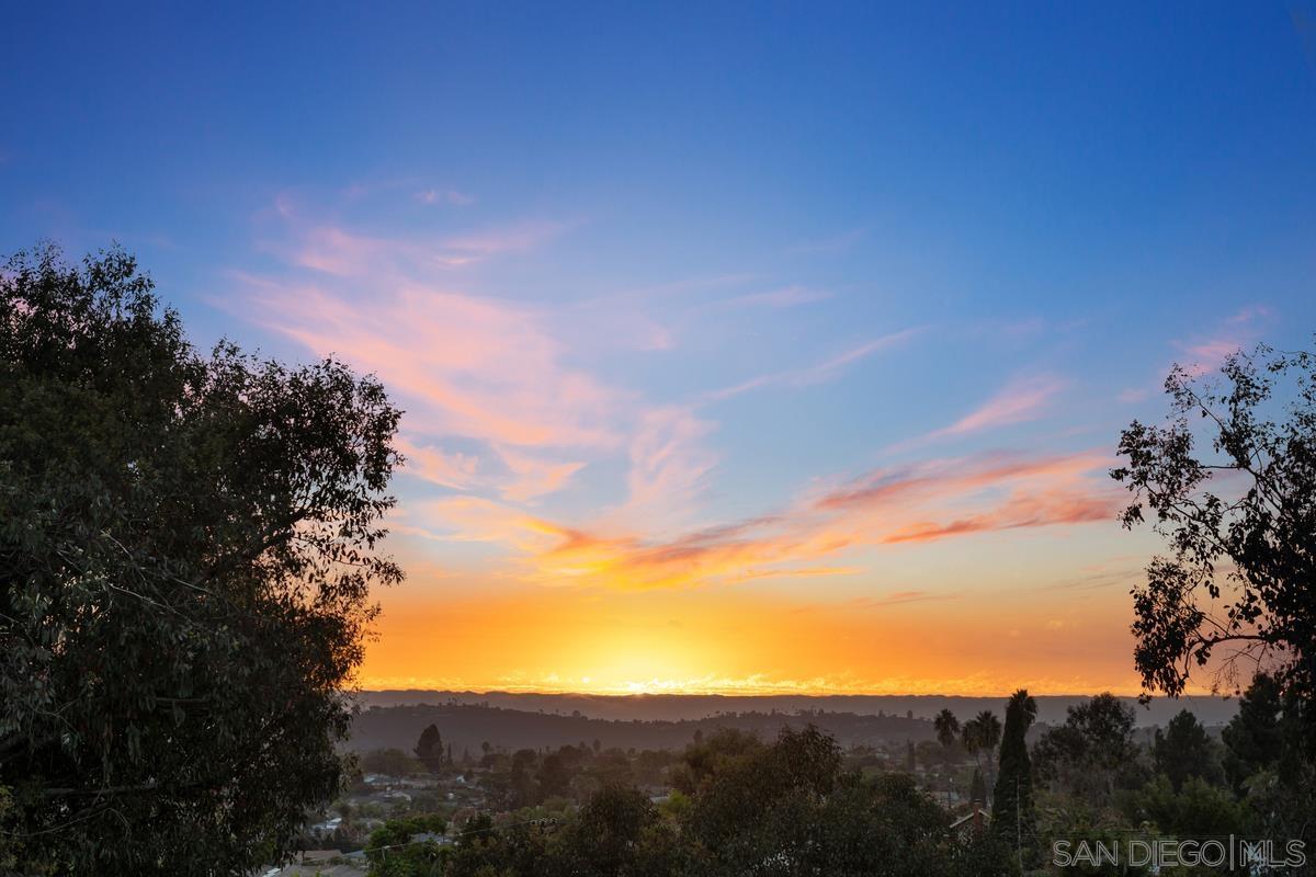 Detail Gallery Image 14 of 14 For 6428  Lake Apopka Pl, San Diego,  CA 92119 - 3 Beds | 2 Baths