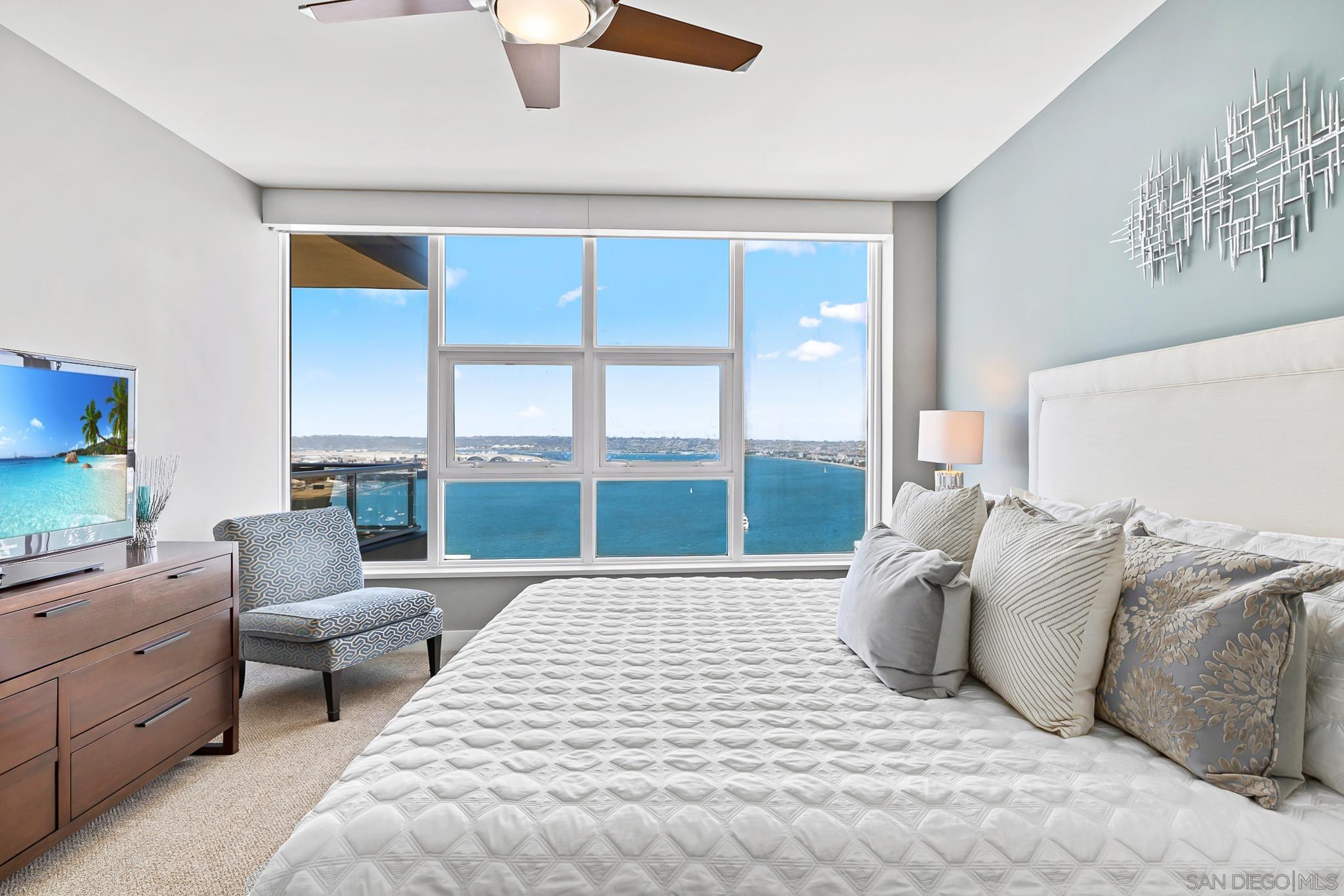 Detail Gallery Image 24 of 53 For 1325  Pacific Hwy  #3301,  San Diego,  CA 92101 - 2 Beds | 2/1 Baths