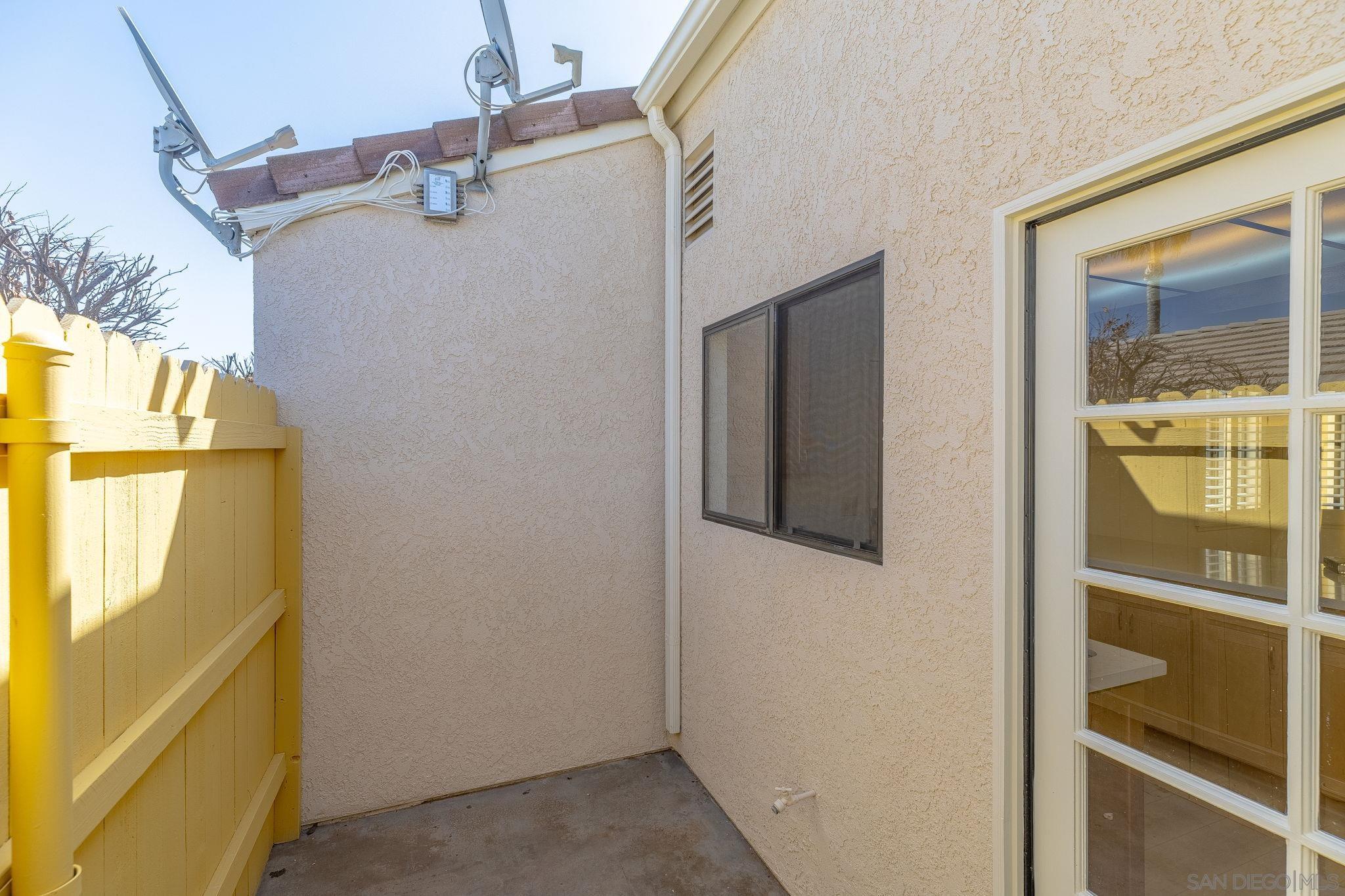 Detail Gallery Image 42 of 42 For 27971  Red Dawn Dr, Sun City,  CA 92585 - 3 Beds | 2 Baths