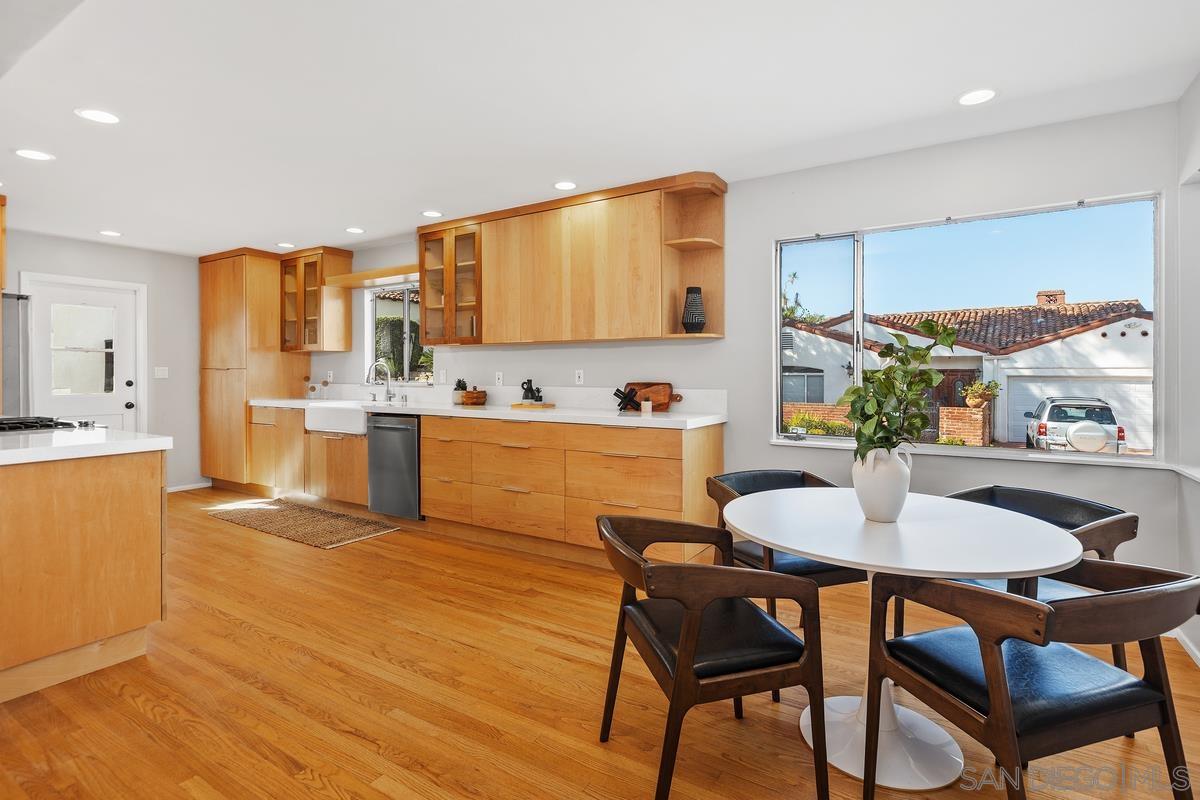 Detail Gallery Image 8 of 44 For 4285  Randolph St, San Diego,  CA 92103 - 3 Beds | 2 Baths