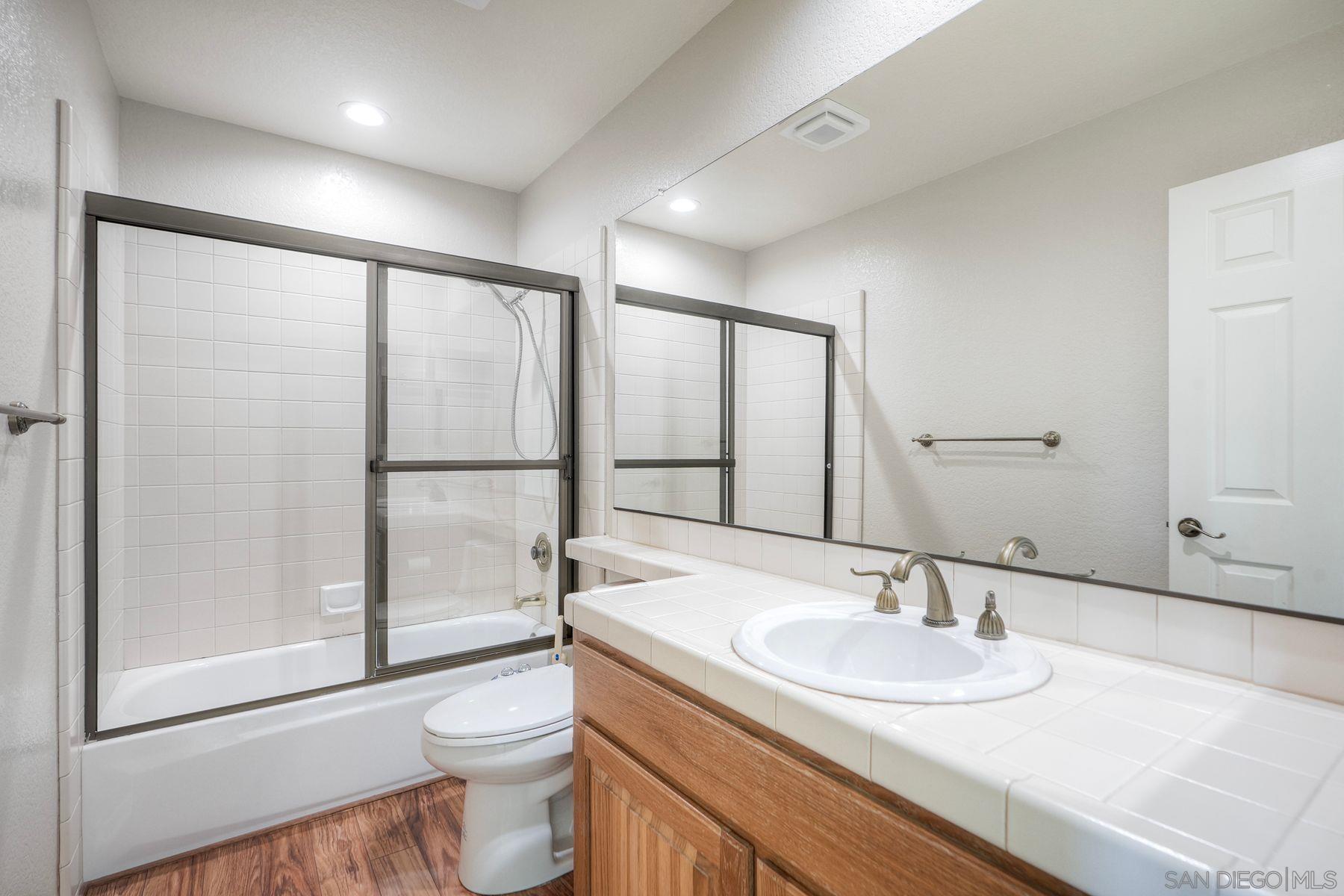 Detail Gallery Image 20 of 58 For 1930  Mountain Valley Lane, Escondido,  CA 92029 - 4 Beds | 3/1 Baths