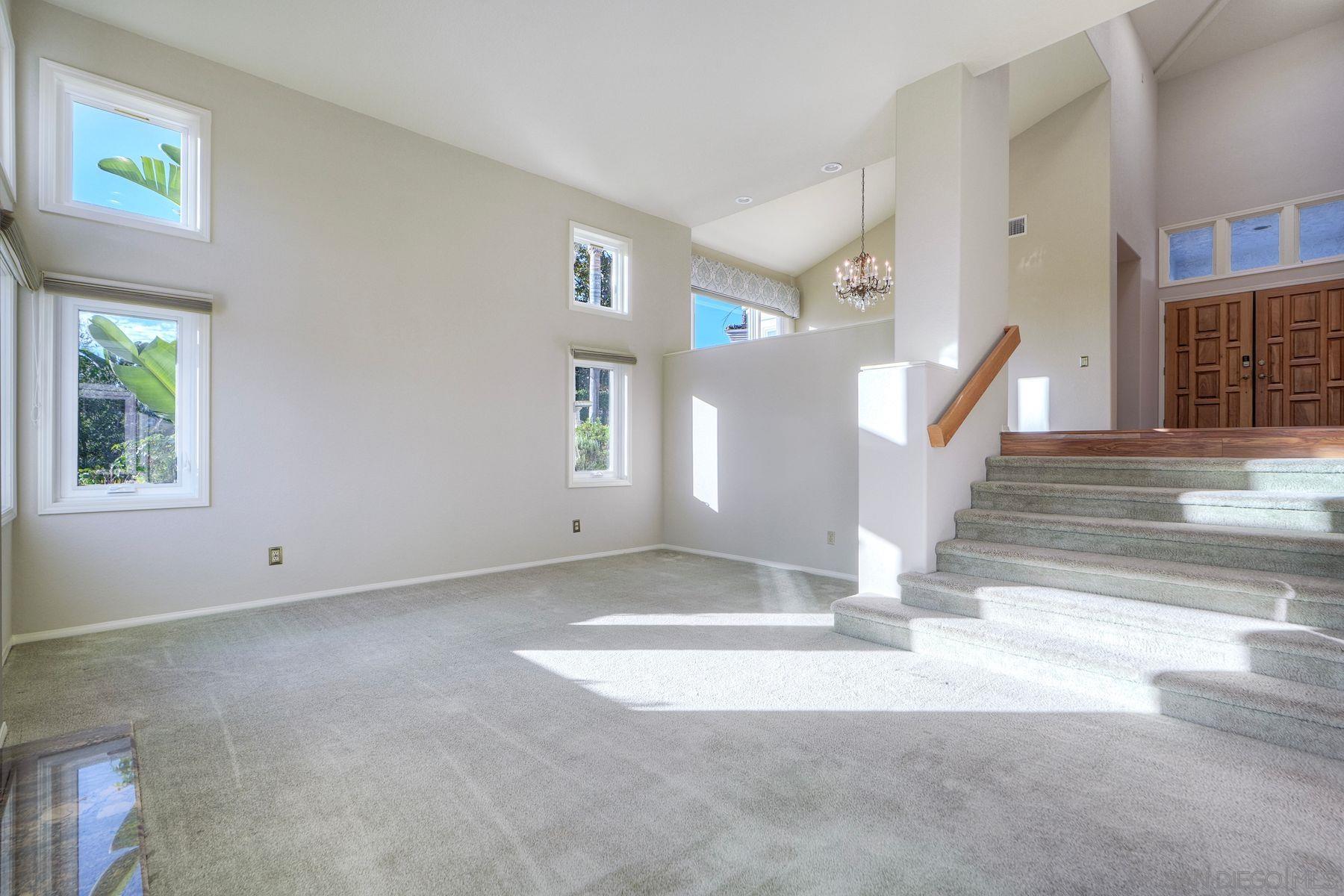 Detail Gallery Image 5 of 58 For 1930  Mountain Valley Lane, Escondido,  CA 92029 - 4 Beds | 3/1 Baths