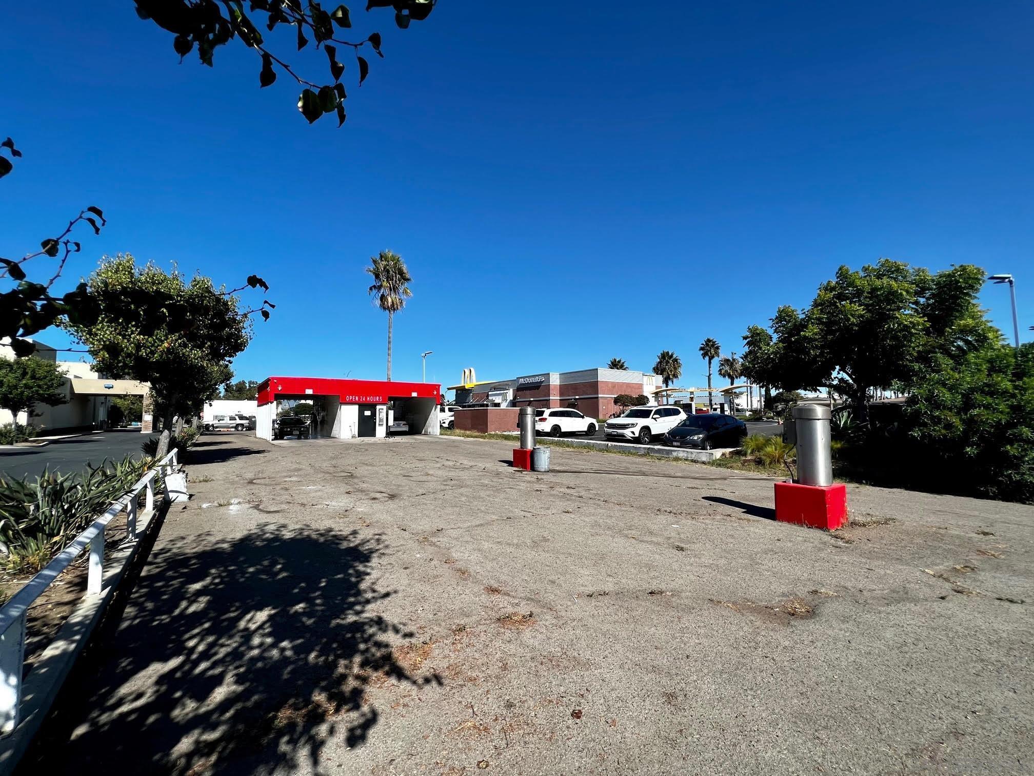 Detail Gallery Image 8 of 13 For 1115  Palm, Imperial Beach,  CA 91932 - – Beds | – Baths