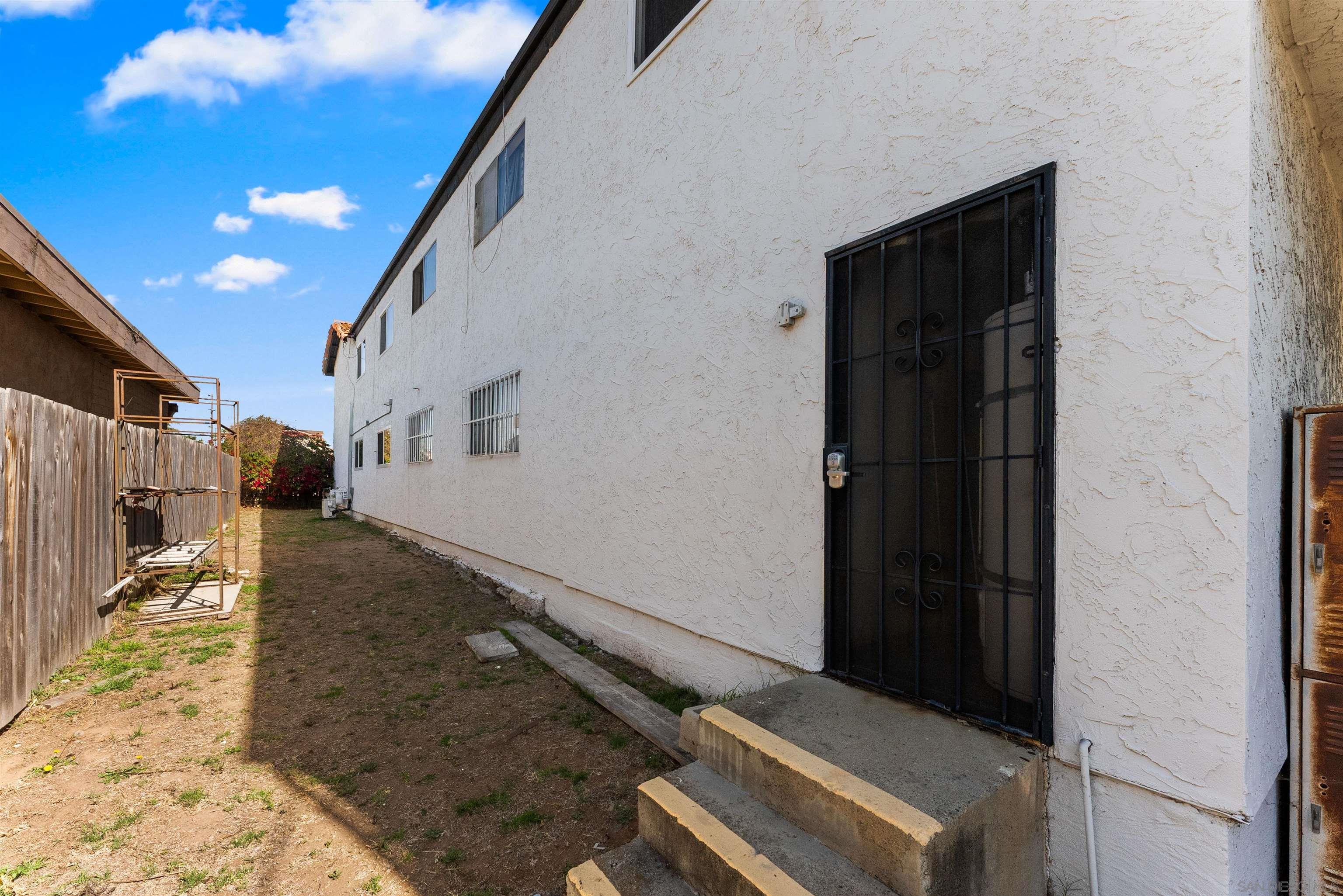 Detail Gallery Image 9 of 51 For 441  Tremont Street, Chula Vista,  CA 91911 - – Beds | – Baths