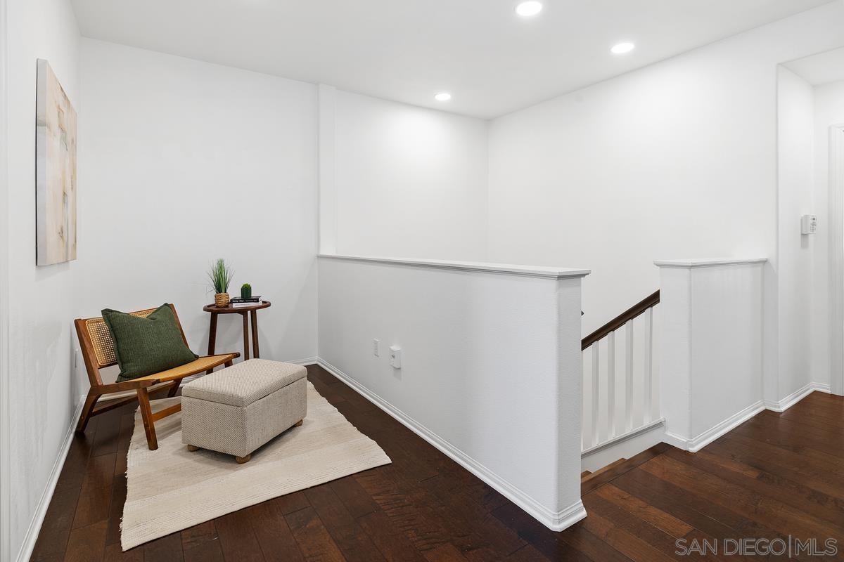 Detail Gallery Image 17 of 32 For 10785  New Grv  87, San Diego,  CA 92130 - 3 Beds | 2/1 Baths