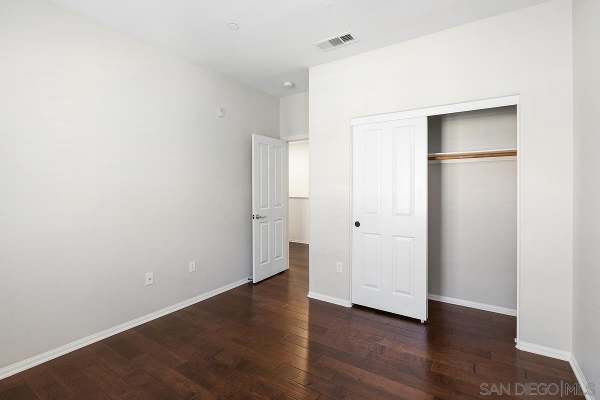 Detail Gallery Image 20 of 32 For 10785  New Grv  87, San Diego,  CA 92130 - 3 Beds | 2/1 Baths