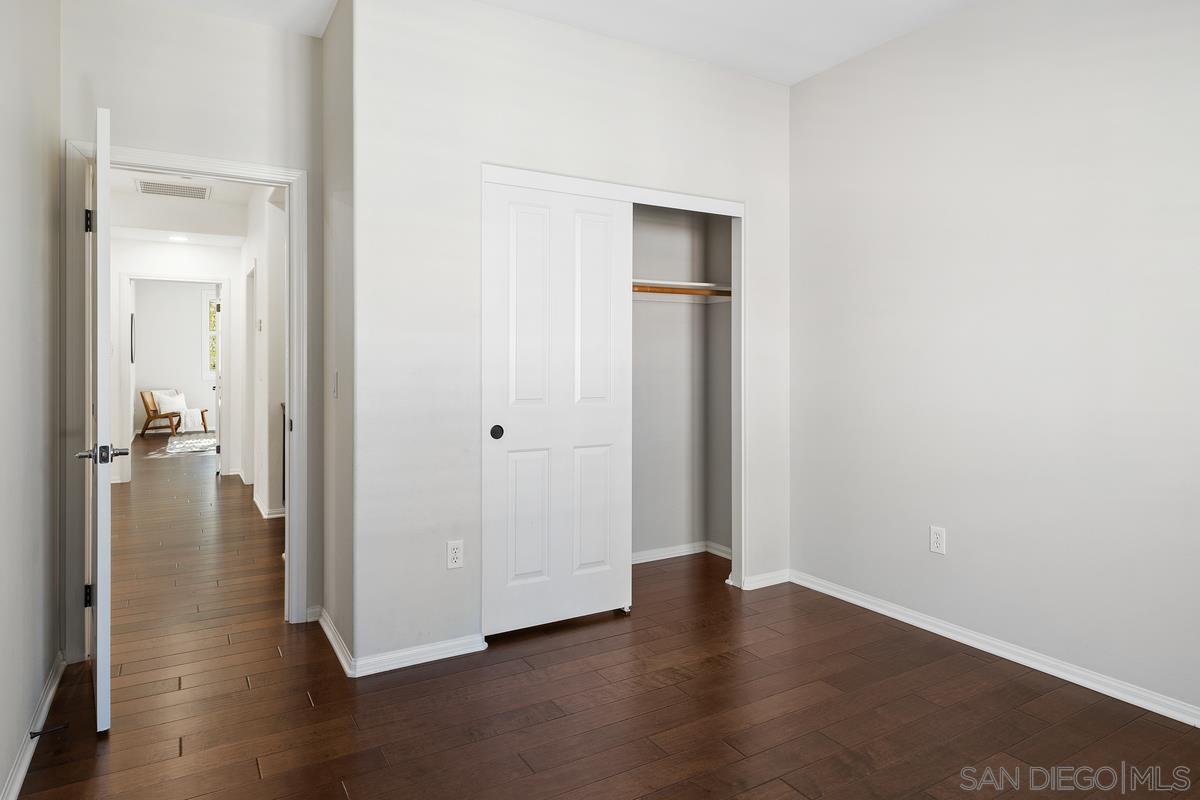 Detail Gallery Image 21 of 32 For 10785  New Grv  87, San Diego,  CA 92130 - 3 Beds | 2/1 Baths