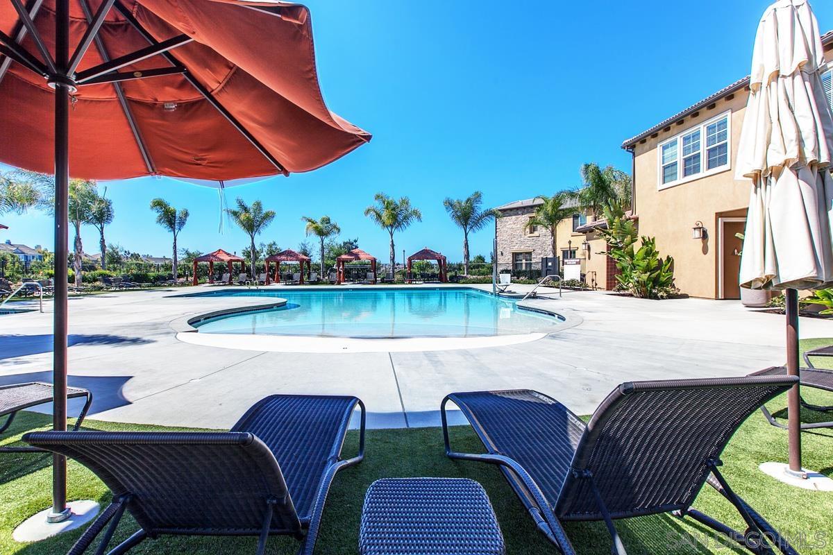 Detail Gallery Image 26 of 32 For 10785  New Grv  87, San Diego,  CA 92130 - 3 Beds | 2/1 Baths