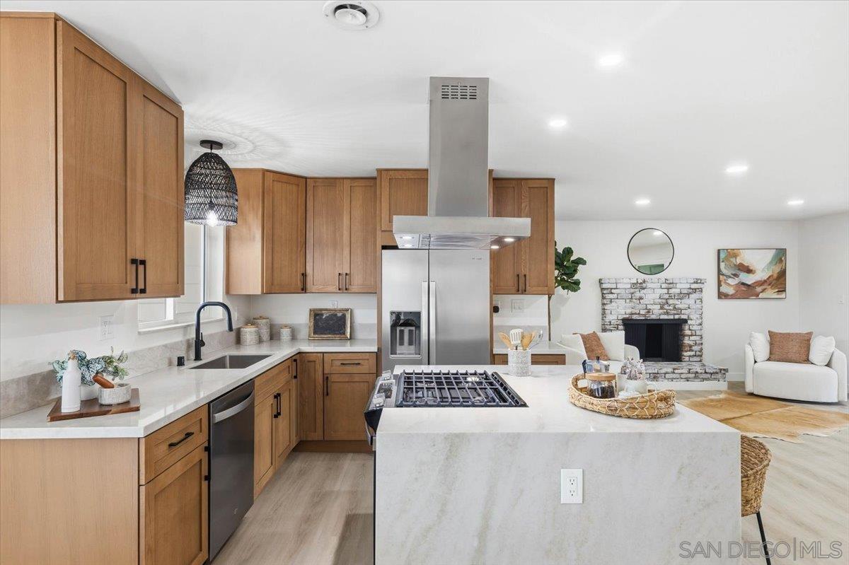 Detail Gallery Image 12 of 26 For 1643  Galway Pl, El Cajon,  CA 92020 - 3 Beds | 2 Baths