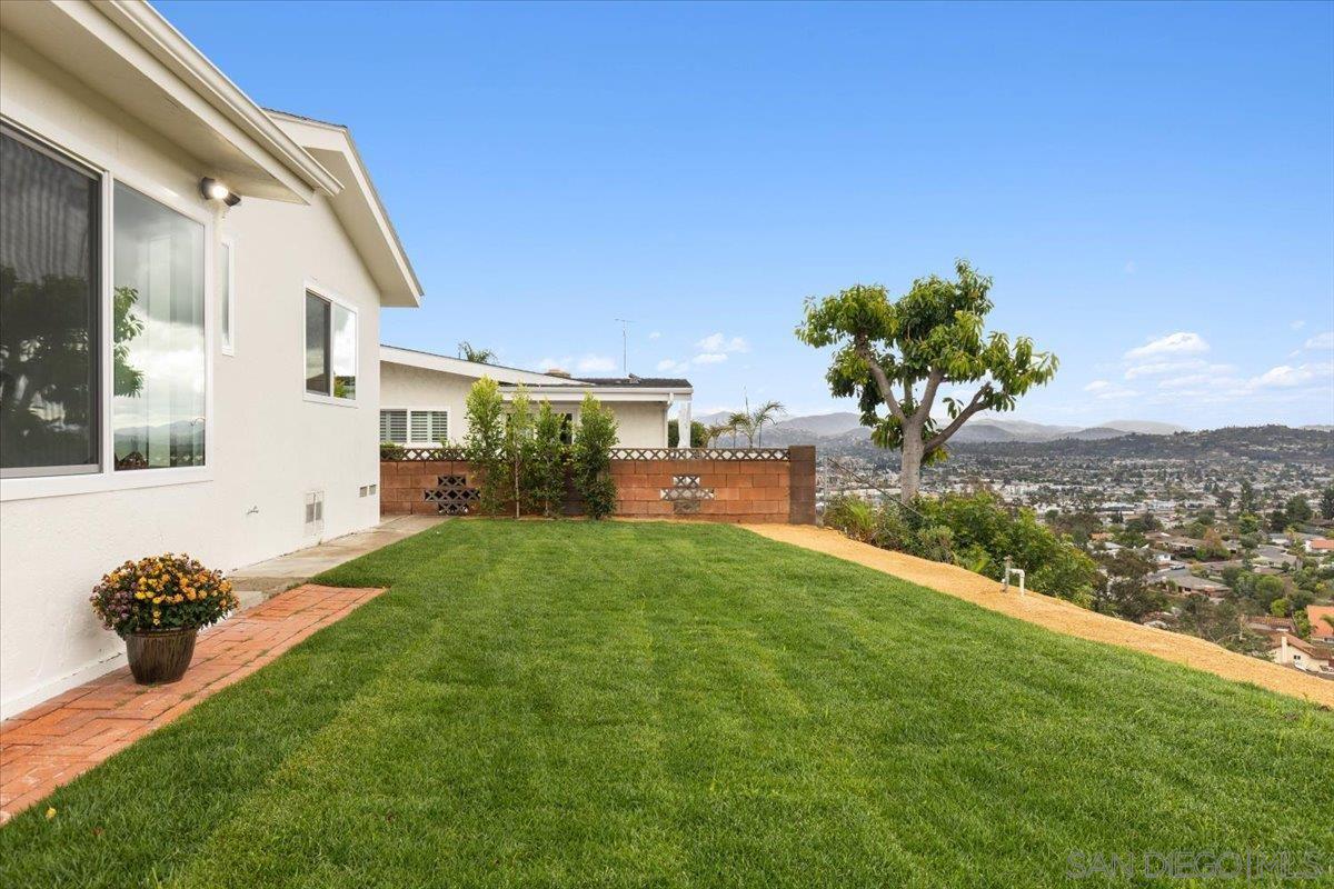 Detail Gallery Image 24 of 26 For 1643  Galway Pl, El Cajon,  CA 92020 - 3 Beds | 2 Baths